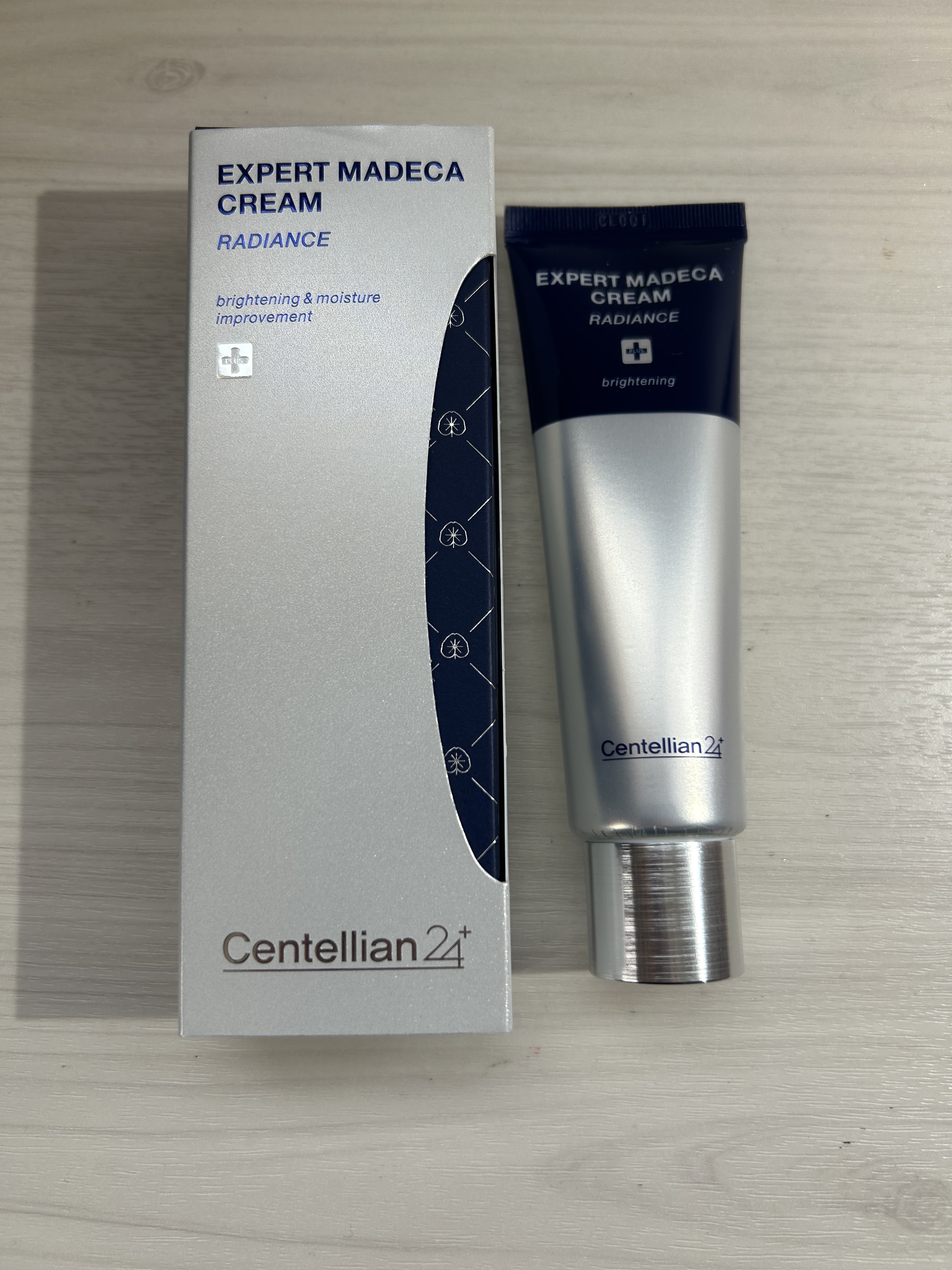 エキスパートマデカクリーム （レイディアンス）/センテリアン24/フェイスクリームを使ったクチコミ（2枚目）