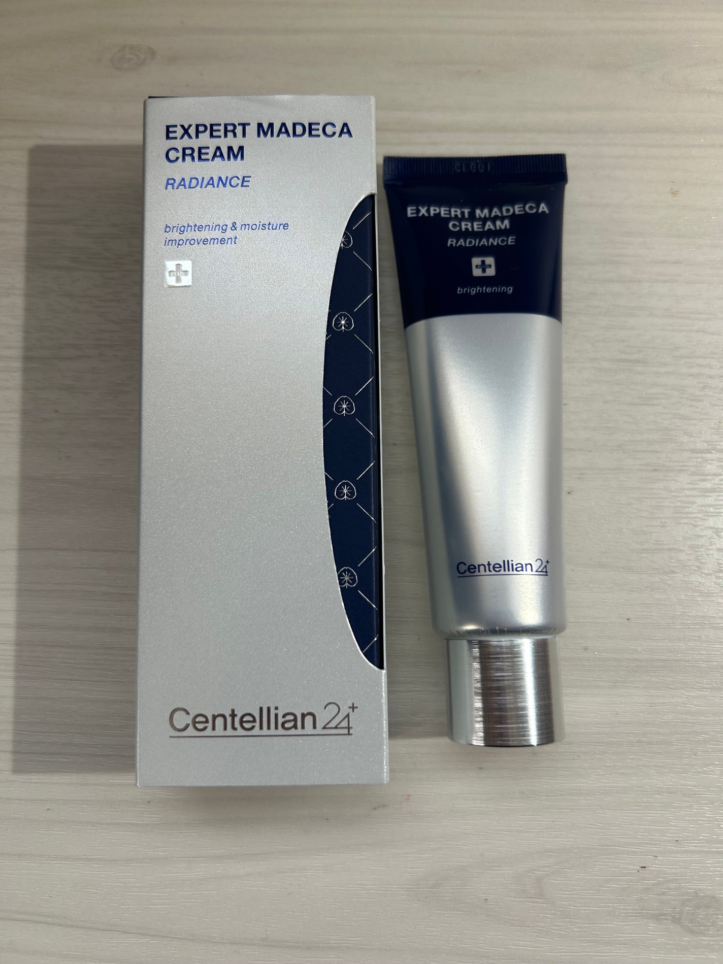 エキスパートマデカクリーム (レイディアンス)/センテリアン24/フェイスクリームを使ったクチコミ(2枚目)