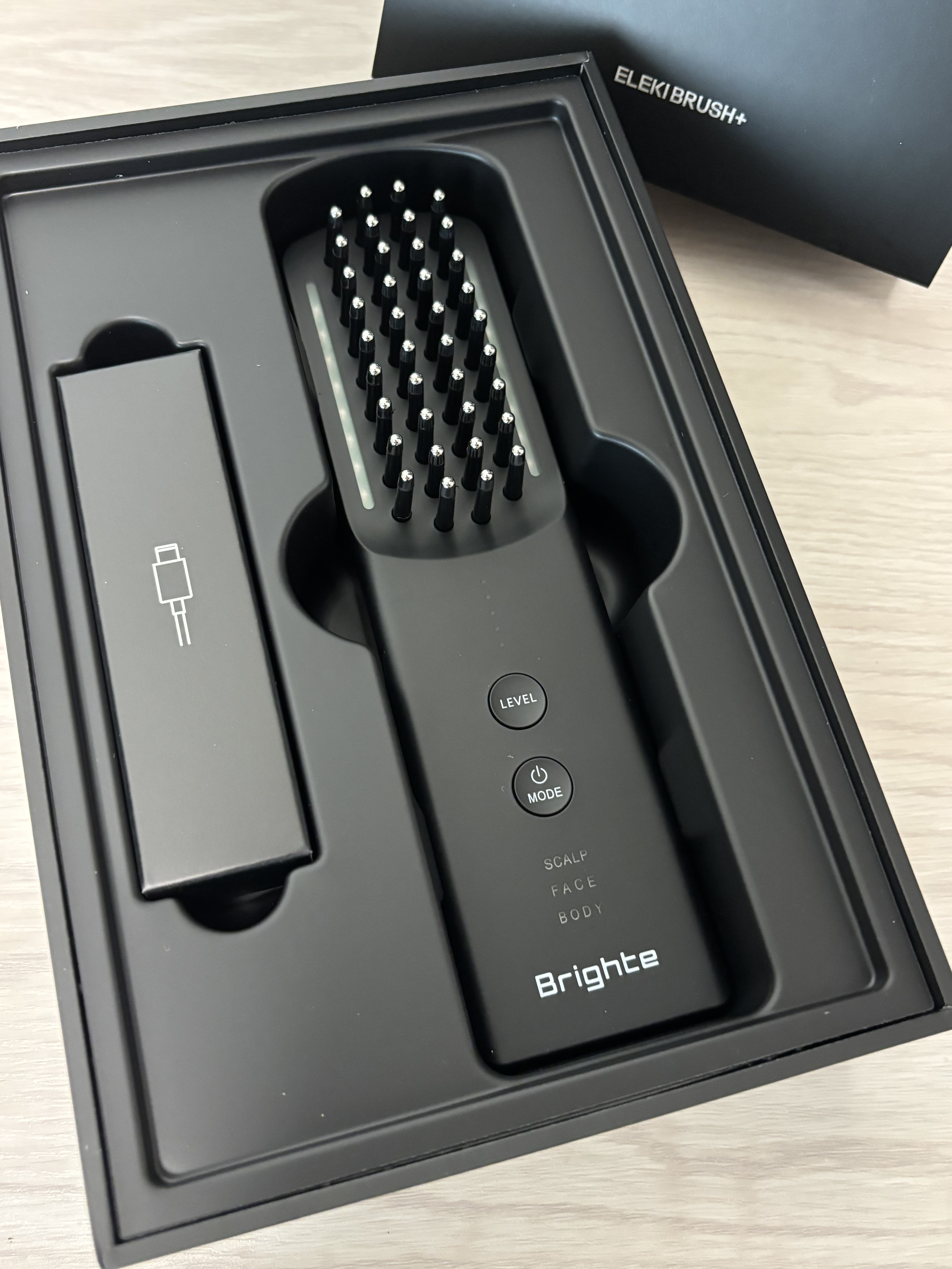 ELEKI BRUSH＋/Brighte/美顔器・マッサージを使ったクチコミ（2枚目）