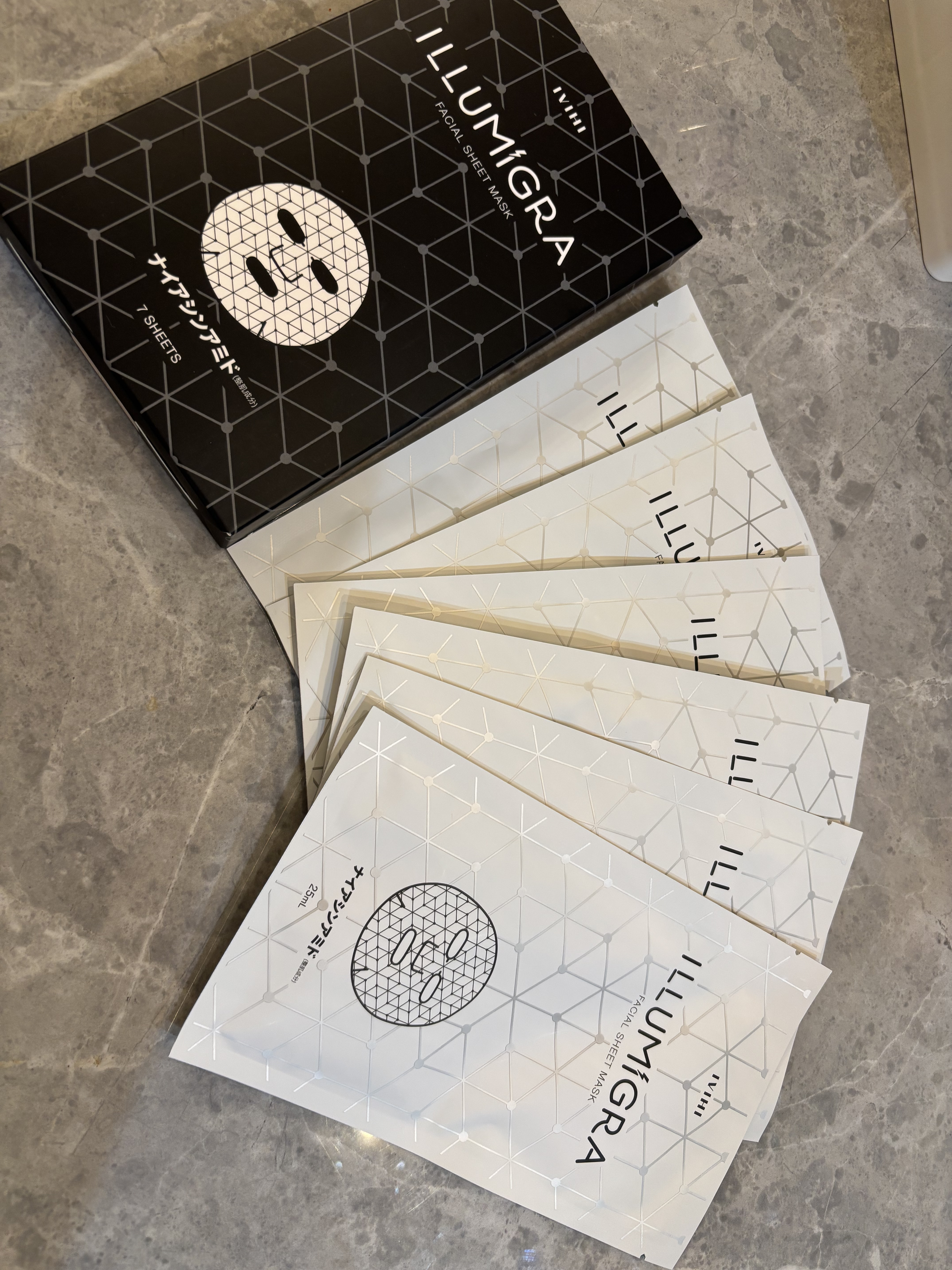 イルミグラフェイシャルシートマスク/IVIHI/シートマスク・パックを使ったクチコミ（3枚目）