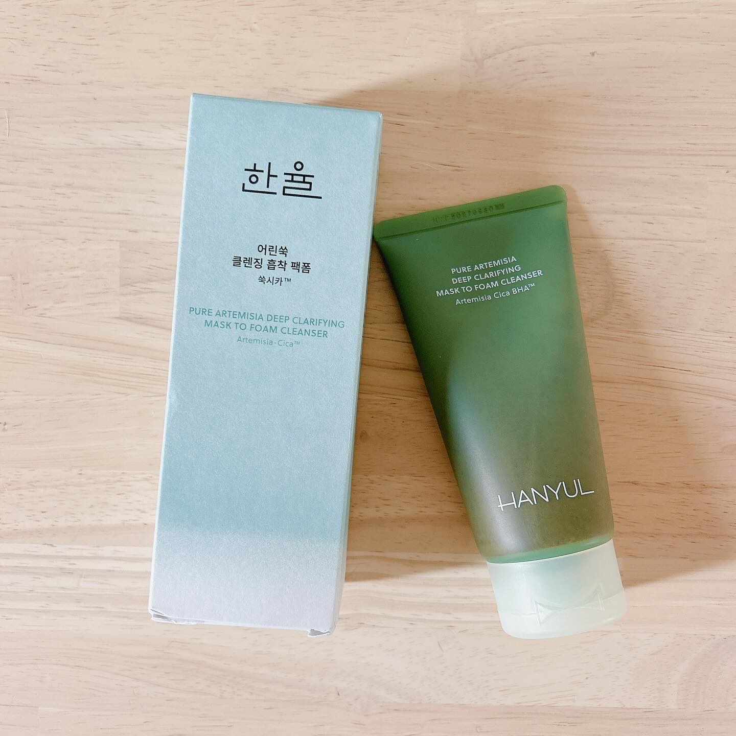 HANYUL(ハンユル) ピュアアルテミシアディープクラリファイング マスクトゥフォームクレンザーのクチコミ「𝐇𝐀𝐍𝐘𝐔𝐋
新芽のヨモギ クレンジング 吸着パックフォーム
⁡
♡皮脂吸着に特化したもちもち.....」（1枚目）