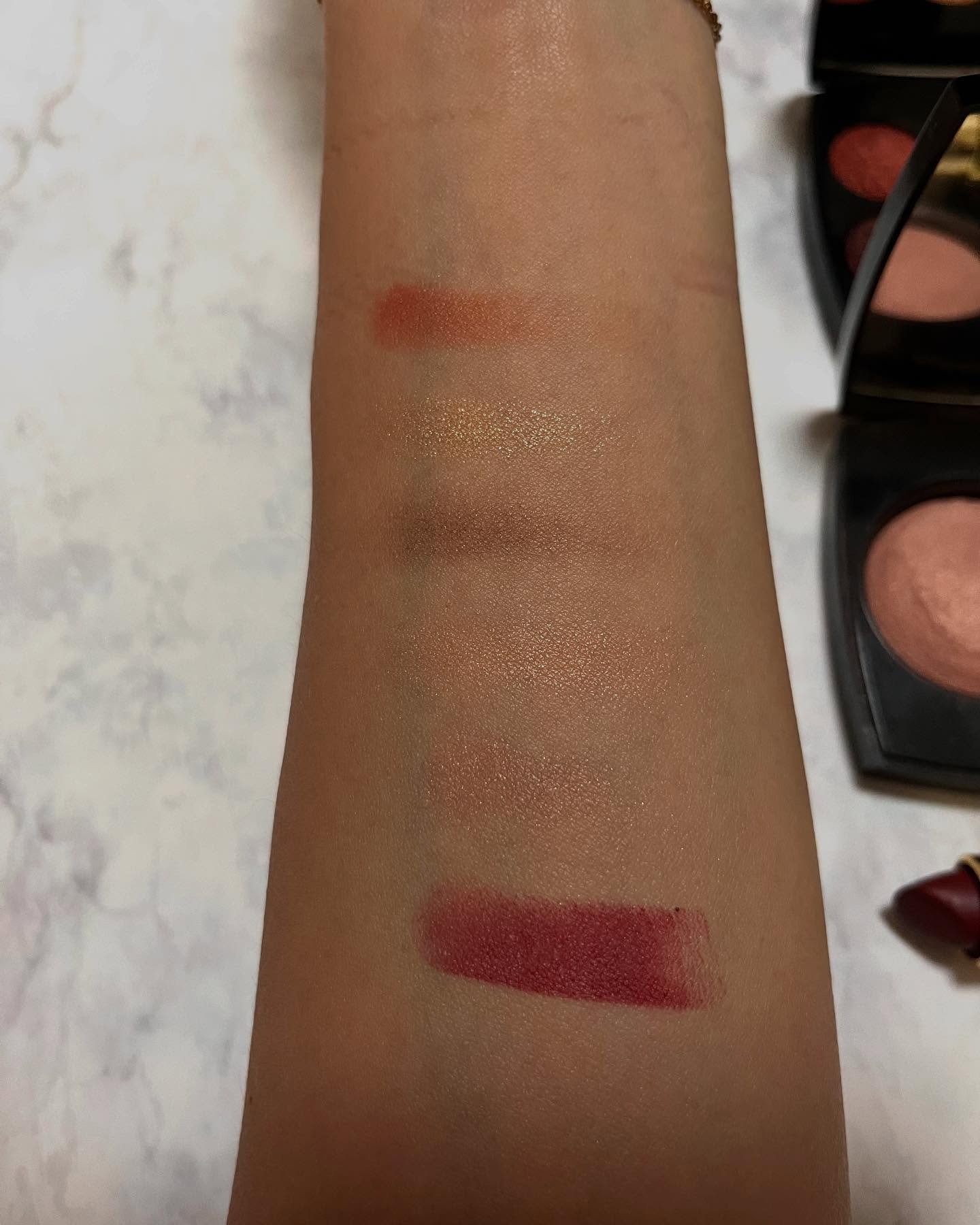 ジュ コントゥラスト/CHANEL/パウダーチークを使ったクチコミ（2枚目）