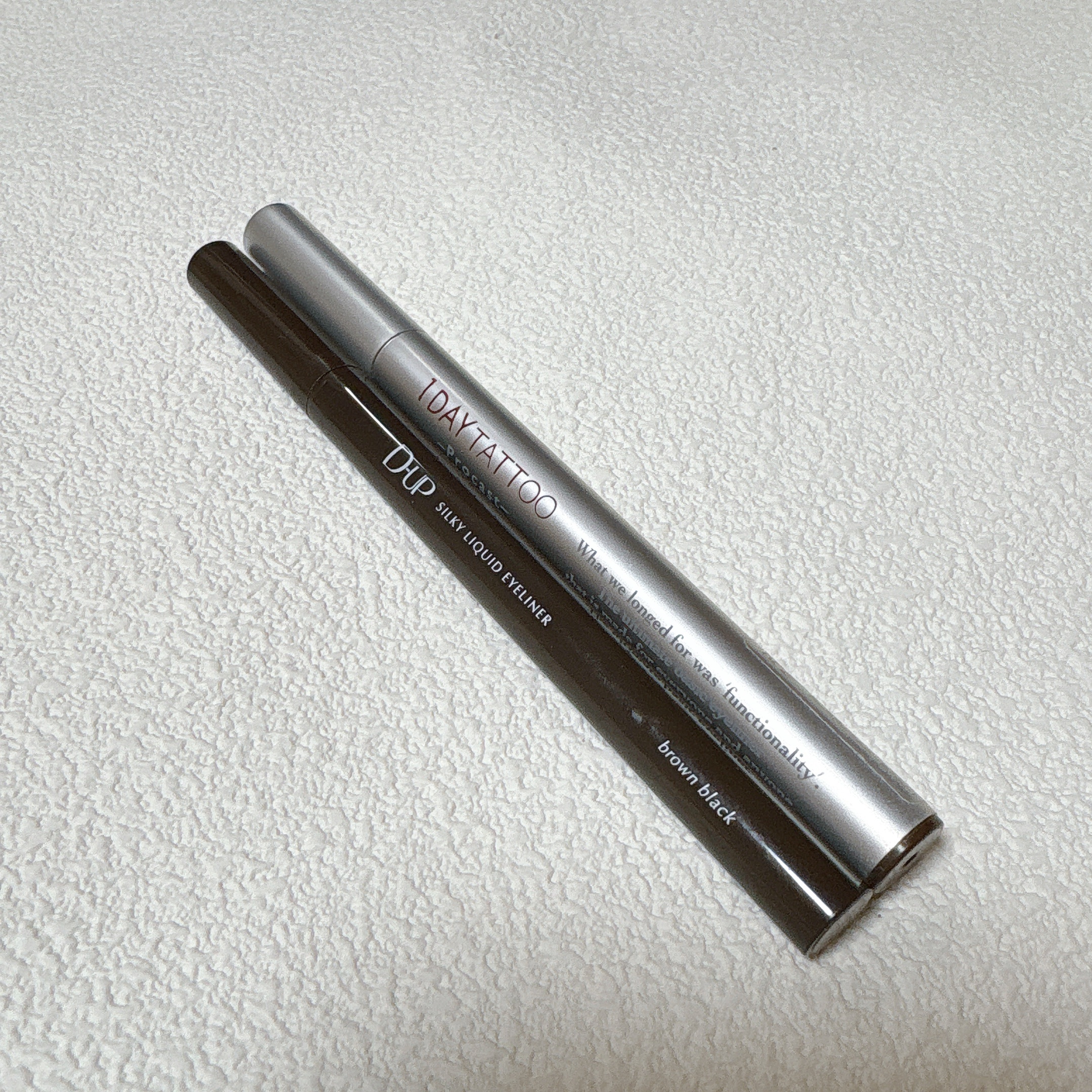 1DAY TATTOO プロキャスト ザ・アイライナー/K-パレット/リキッドアイライナーを使ったクチコミ（1枚目）