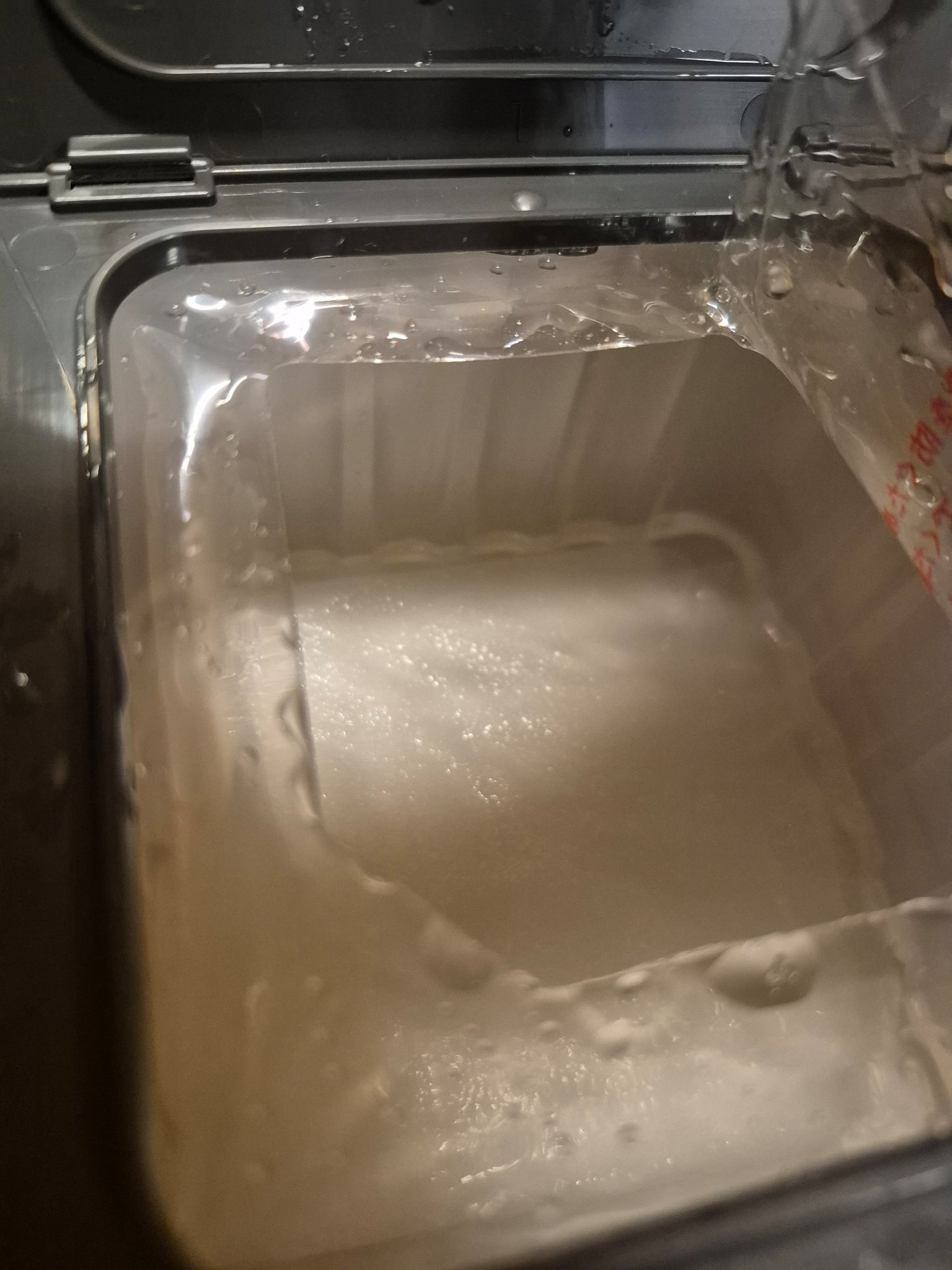 🩷クオリティファースト
🩷ザ・ダーママスク
🩷30枚

あとごくわずかなクオリティファーストのフェイスマスク♥️
はやーく使いきるためにも最近は朝晩で使う✌
残りわずかになってきて分かったことは、やっぱり
お化粧水がたっぷり含まれてい