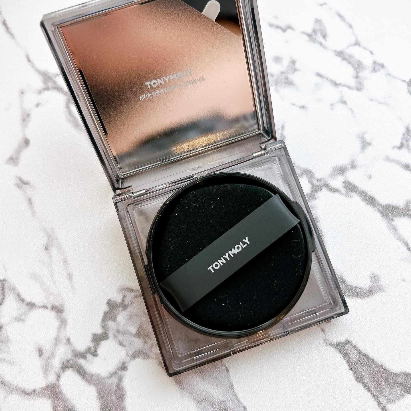 スキントーンフィクシングカバークッション/TONYMOLY/クッションファンデーションを使ったクチコミ（3枚目）