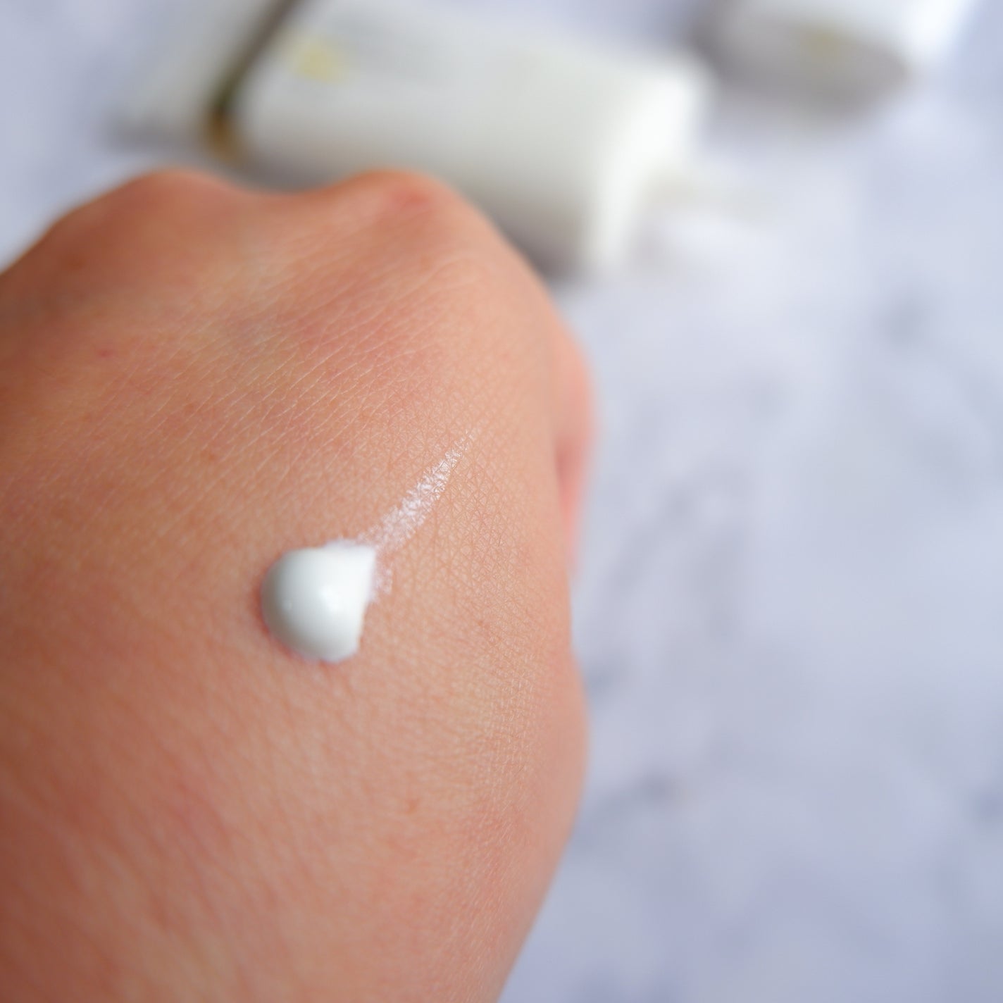 アンレーベル ラボ V トーンアップ UVセラム/unlabel/日焼け止めクリームを使ったクチコミ(3枚目)