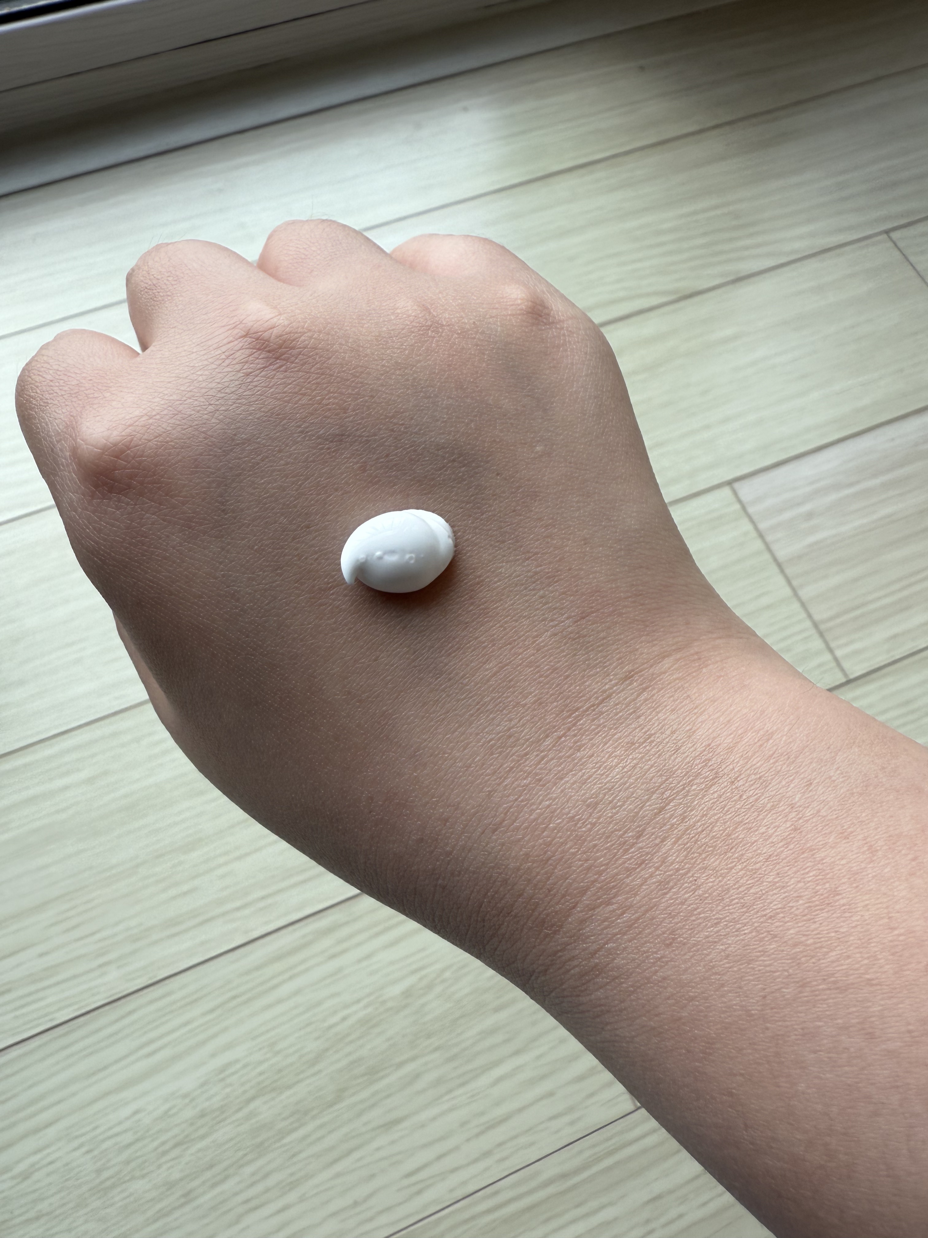 シークレットソルーションウェディングドレスピュアクリーム/It's skin/フェイスクリームを使ったクチコミ（2枚目）