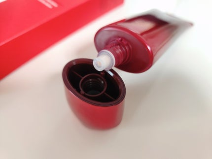アルティミューン パワライジング ハンドクリーム/SHISEIDO/ハンドクリームを使ったクチコミ(2枚目)