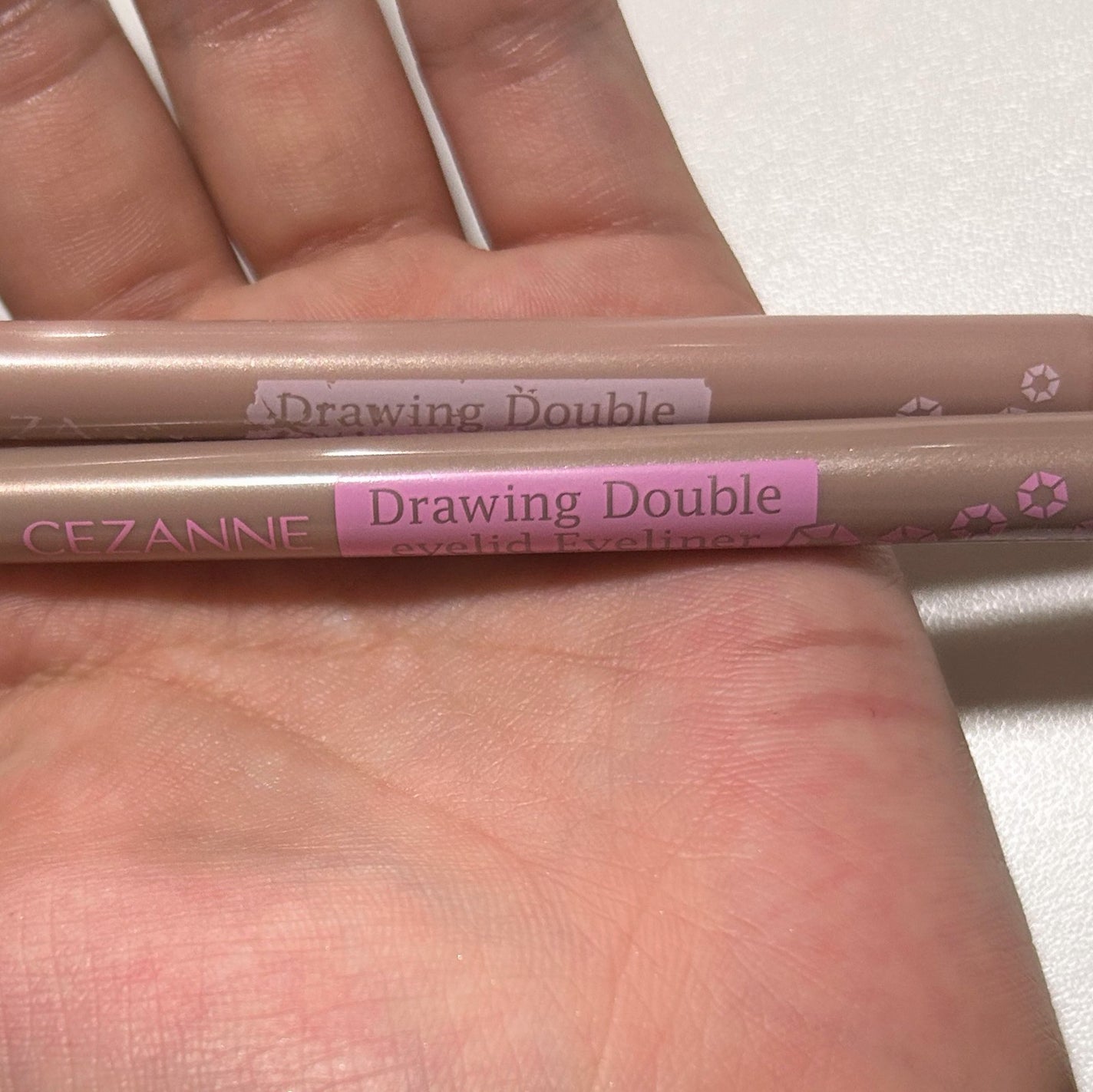 描くふたえアイライナー/CEZANNE/リキッドアイライナーを使ったクチコミ(4枚目)