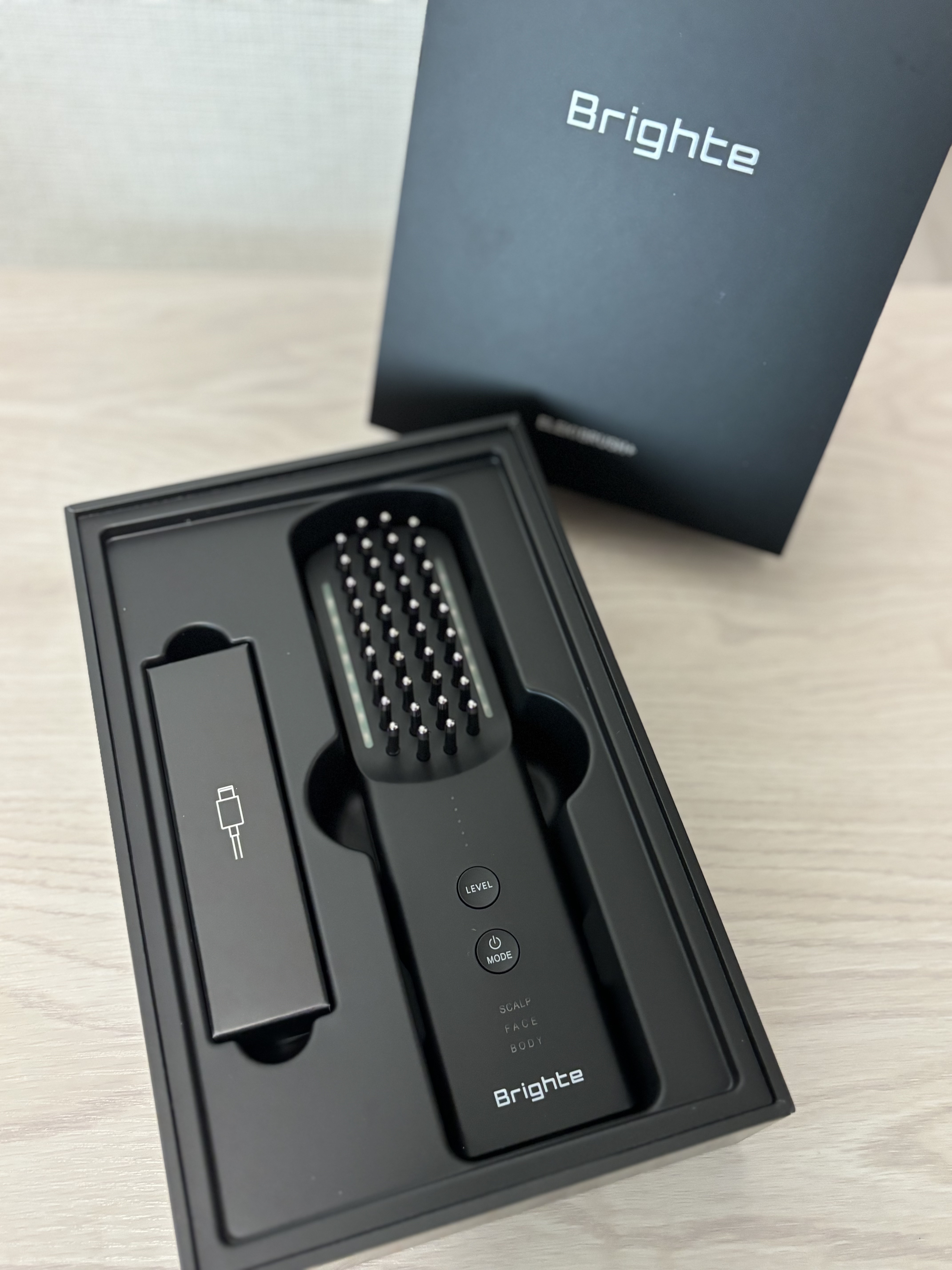 ELEKI BRUSH＋/Brighte/美顔器・マッサージを使ったクチコミ（1枚目）