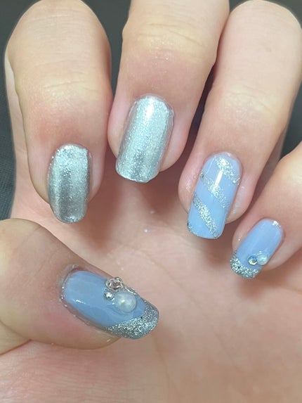 ネイルホリック Flower Layered color/ネイルホリック/マニキュアを使ったクチコミ(1枚目)