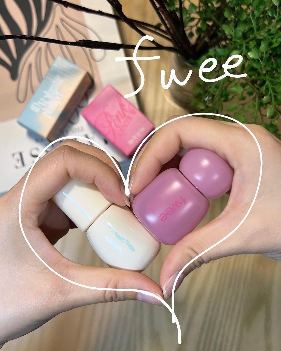 フィー 4Dボリューミングプランパー/fwee/リッププランパーを使ったクチコミ（1枚目）