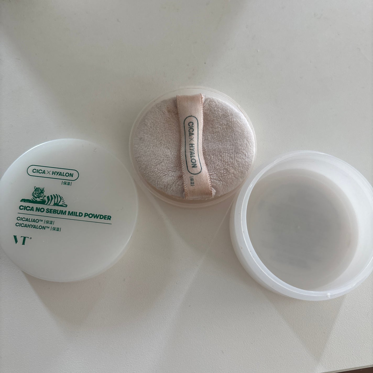 CICA ノーセバム マイルドパウダー/VT/ルースパウダーを使ったクチコミ(1枚目)