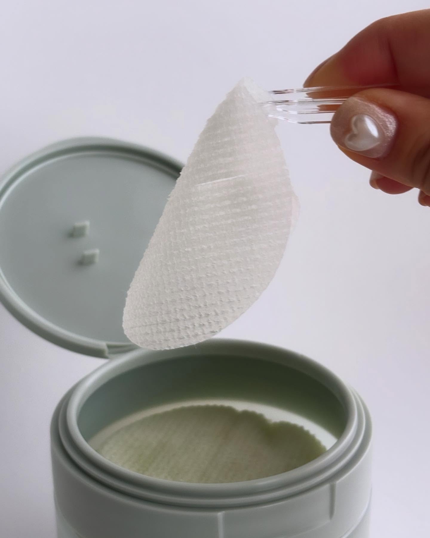 緑米バイオーム™トーンアップ毛穴トナーパッド/Dr.Bio/トナーパッドを使ったクチコミ（2枚目）