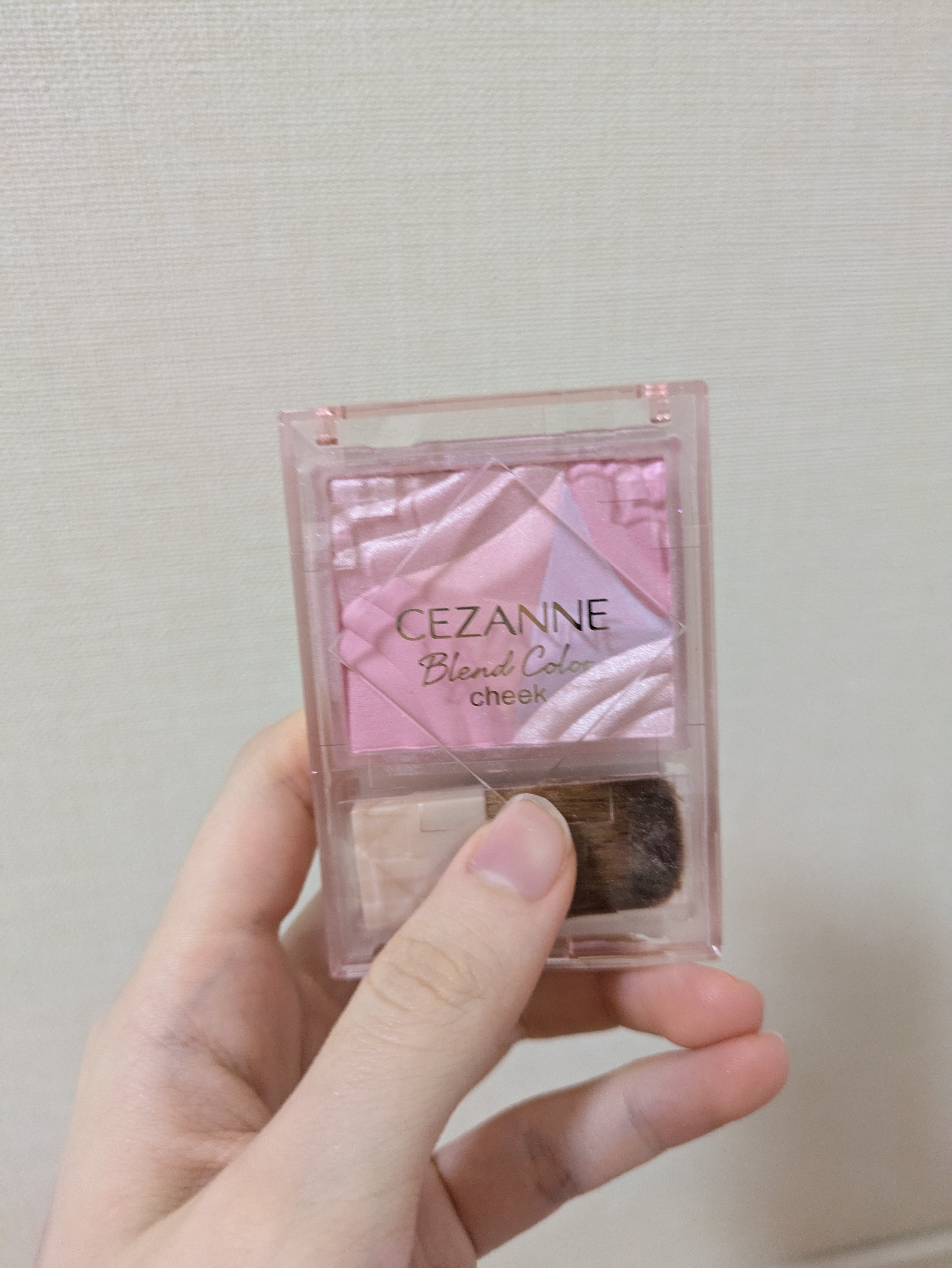 CEZANNE ブレンドカラーチークのクチコミ「セザンヌ　ブレンドカラーチーク02番
透明感がありツヤが出るマットチークです♡(⁠*⁠＾⁠3⁠.....」（2枚目）