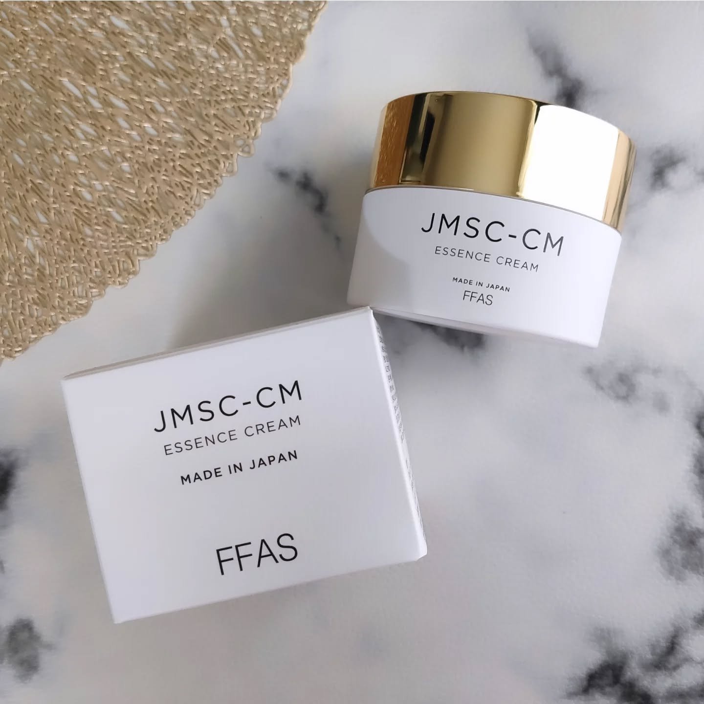 JMSC-CM ESSENCE CREAM/FINGER FOX AND SHIRTS/フェイスクリームを使ったクチコミ（2枚目）