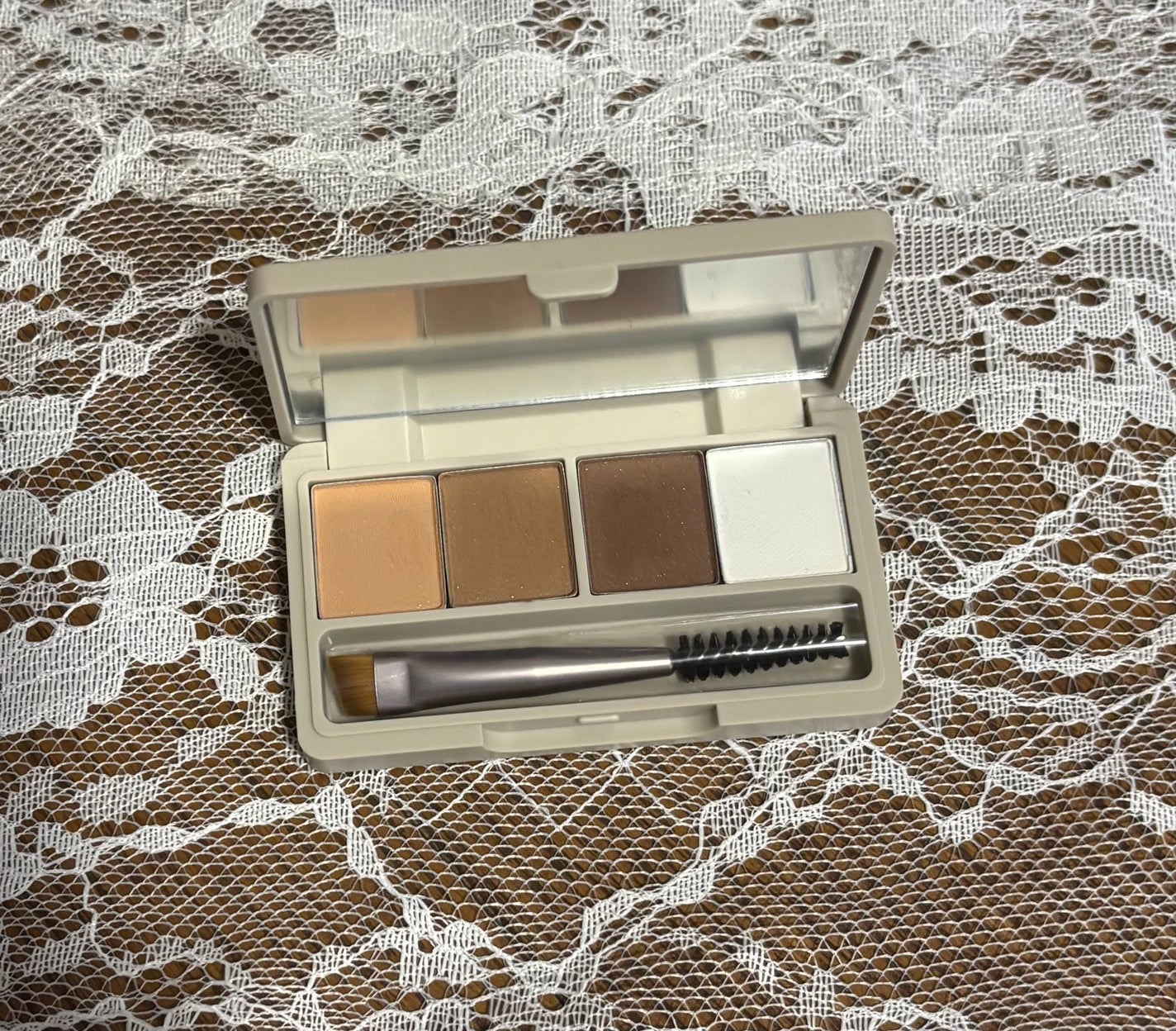 魔法のアイブロウパウダー/b idol/パウダーアイブロウを使ったクチコミ(2枚目)