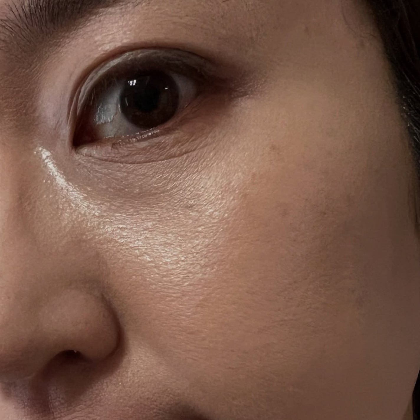 イージーデュー メラB トーニングアンプルクッション/Easydew/クッションファンデーションを使ったクチコミ(4枚目)