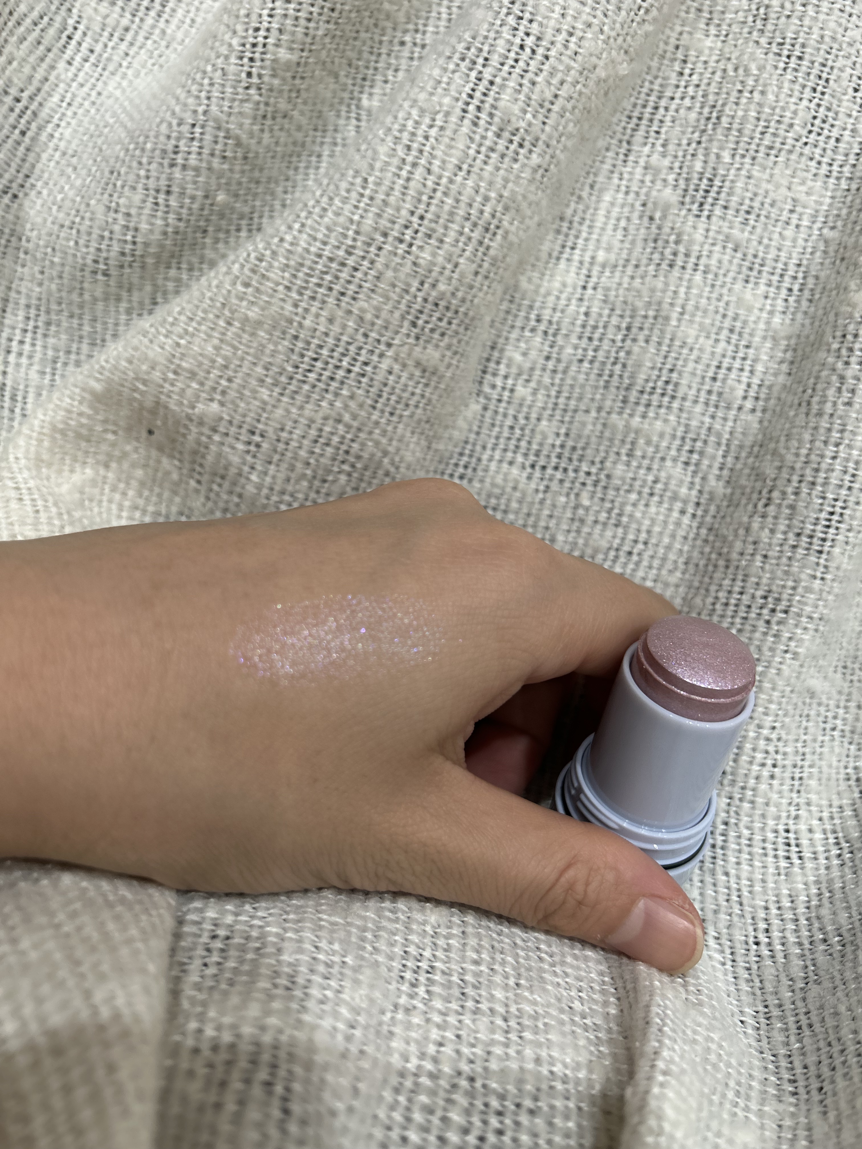 ハイドロゼリーハイライト/Ui2./クリームハイライトを使ったクチコミ（3枚目）