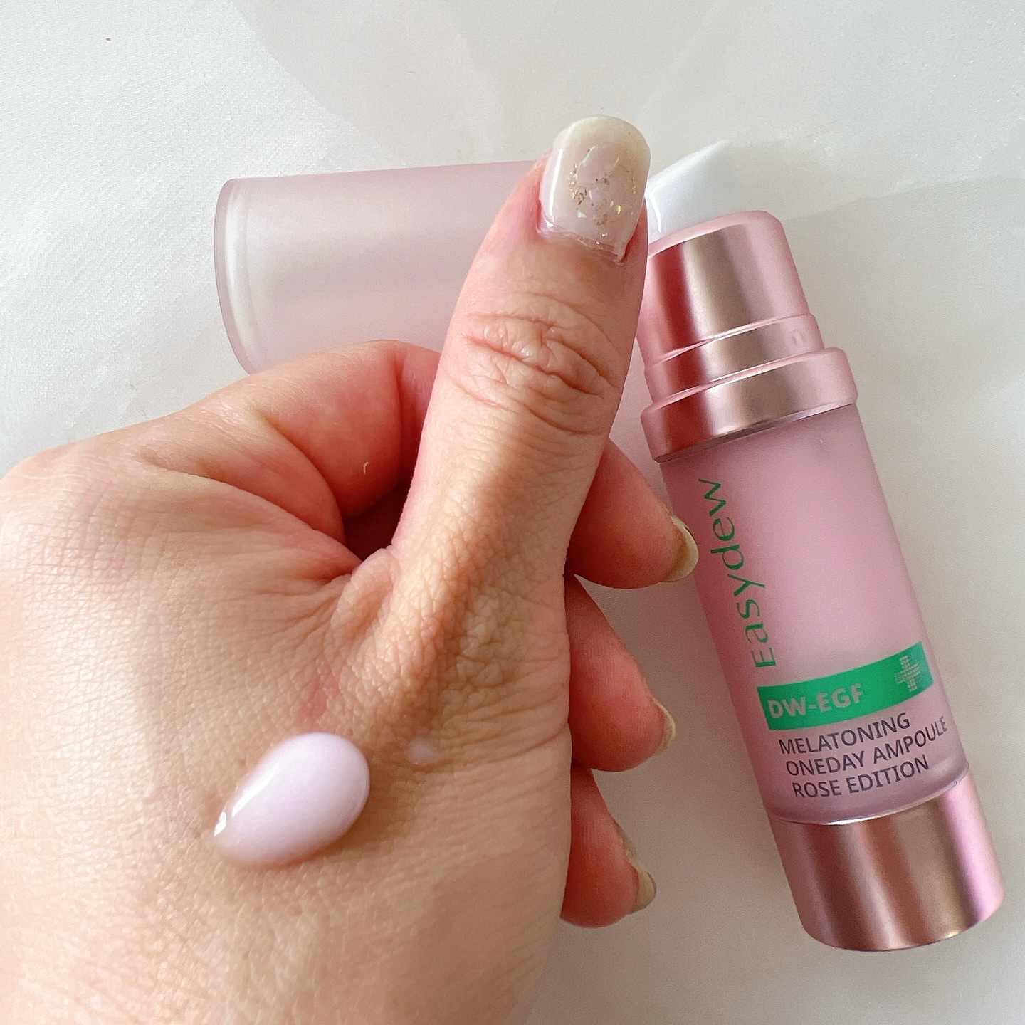 メラトーニング ワンデーアンプルローズエディション /Easydew/美容液を使ったクチコミ（3枚目）