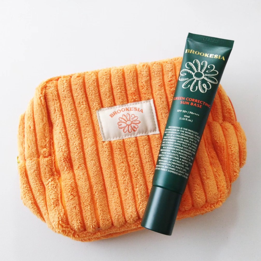 グリーンコレックティングサンベース/BROOKESIA/日焼け止めクリームを使ったクチコミ（2枚目）