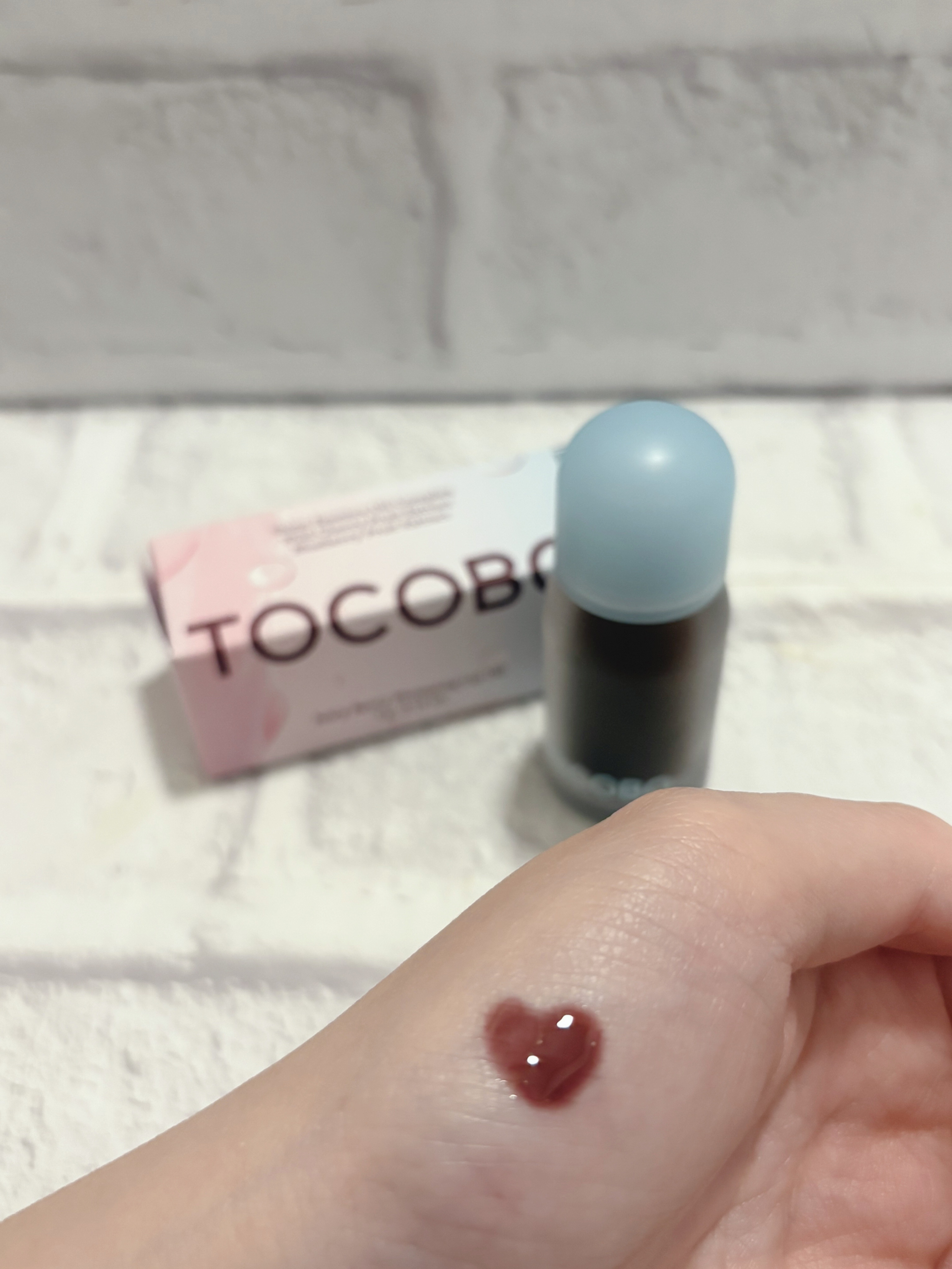 ジューシーベリープランピングリップオイル/TOCOBO/リップグロスを使ったクチコミ（2枚目）