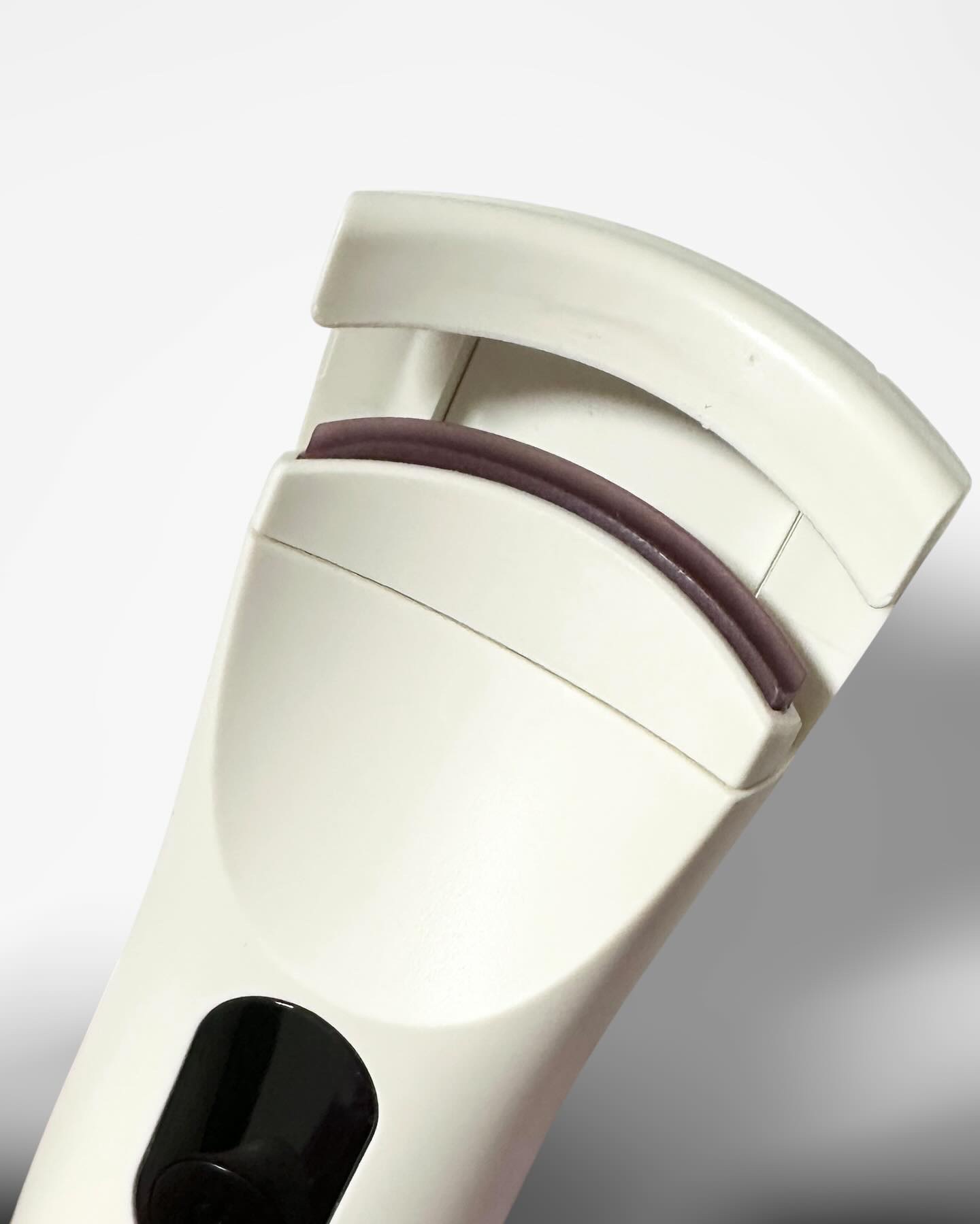 グラムパワーロングラスティング ヒーテッドアイラッシュカーラー/VODANA (ボダナ)/ホットビューラーを使ったクチコミ（3枚目）