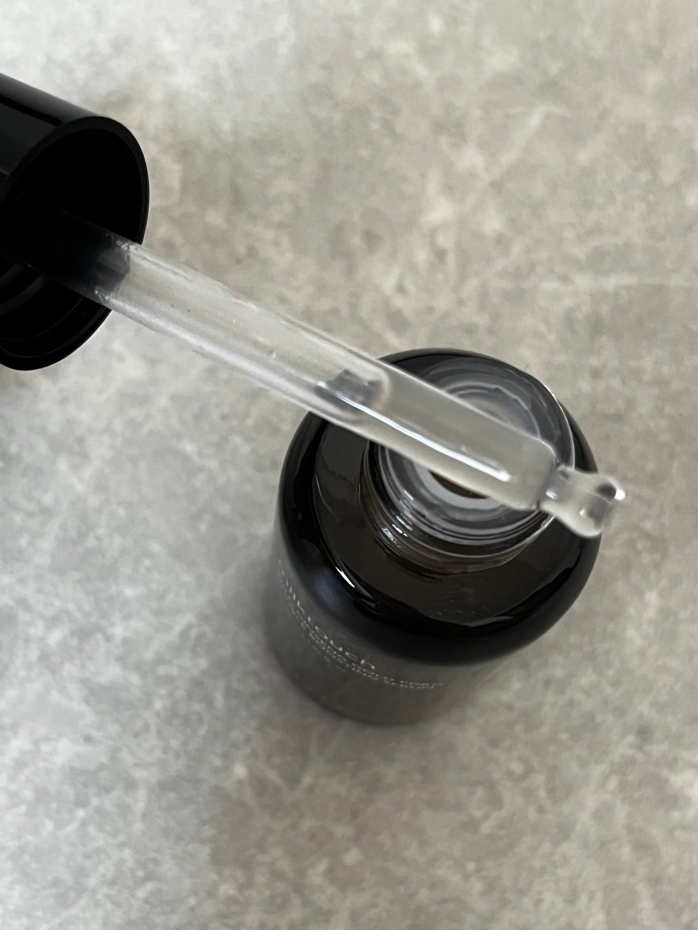 ゆみ on LIPS 「.ミルクタッチゴールドPDRNダブルブースティングセラム202..」(2枚目)