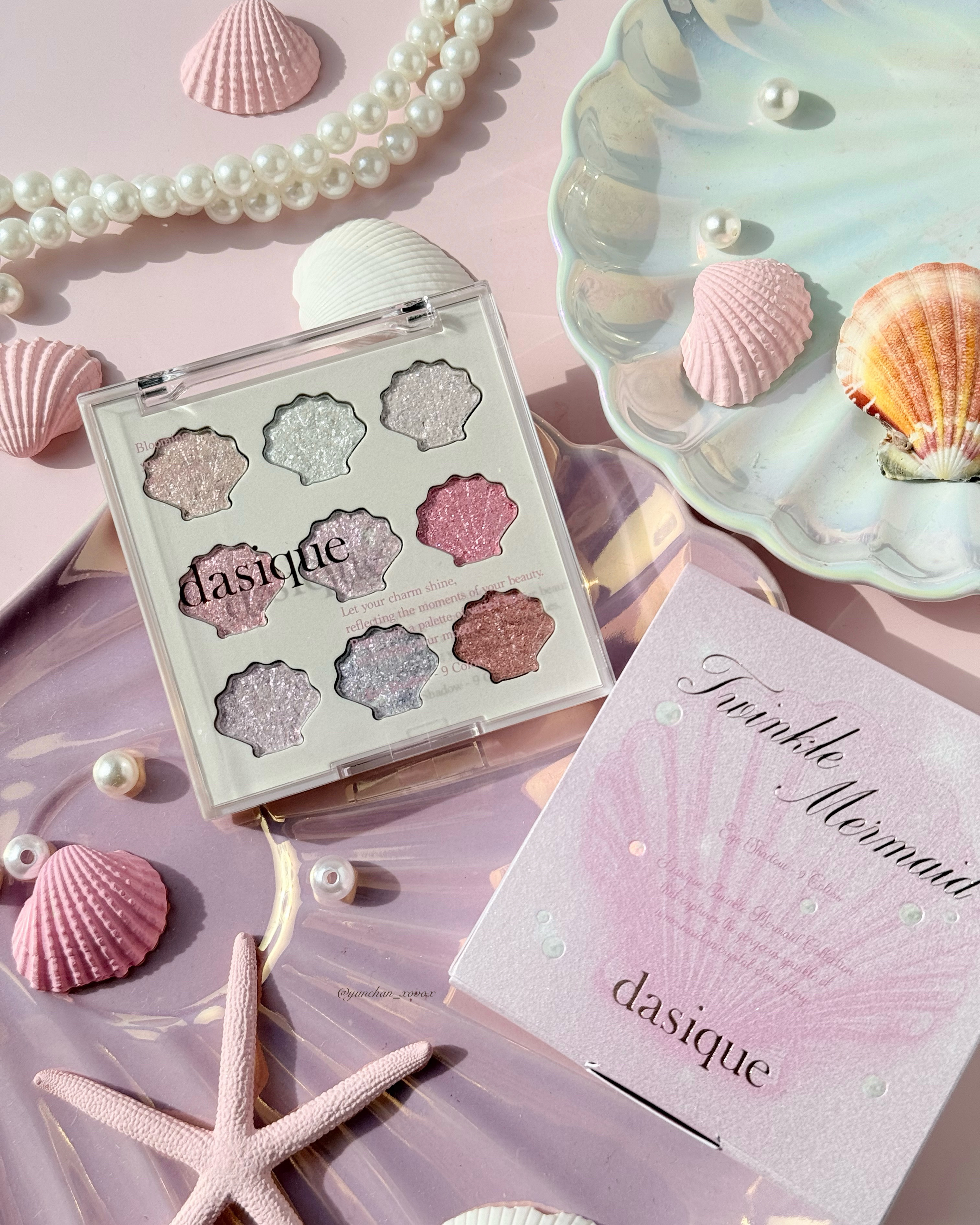 シャイングロイハイライターパレット/dasique/クリームハイライトを使ったクチコミ（3枚目）