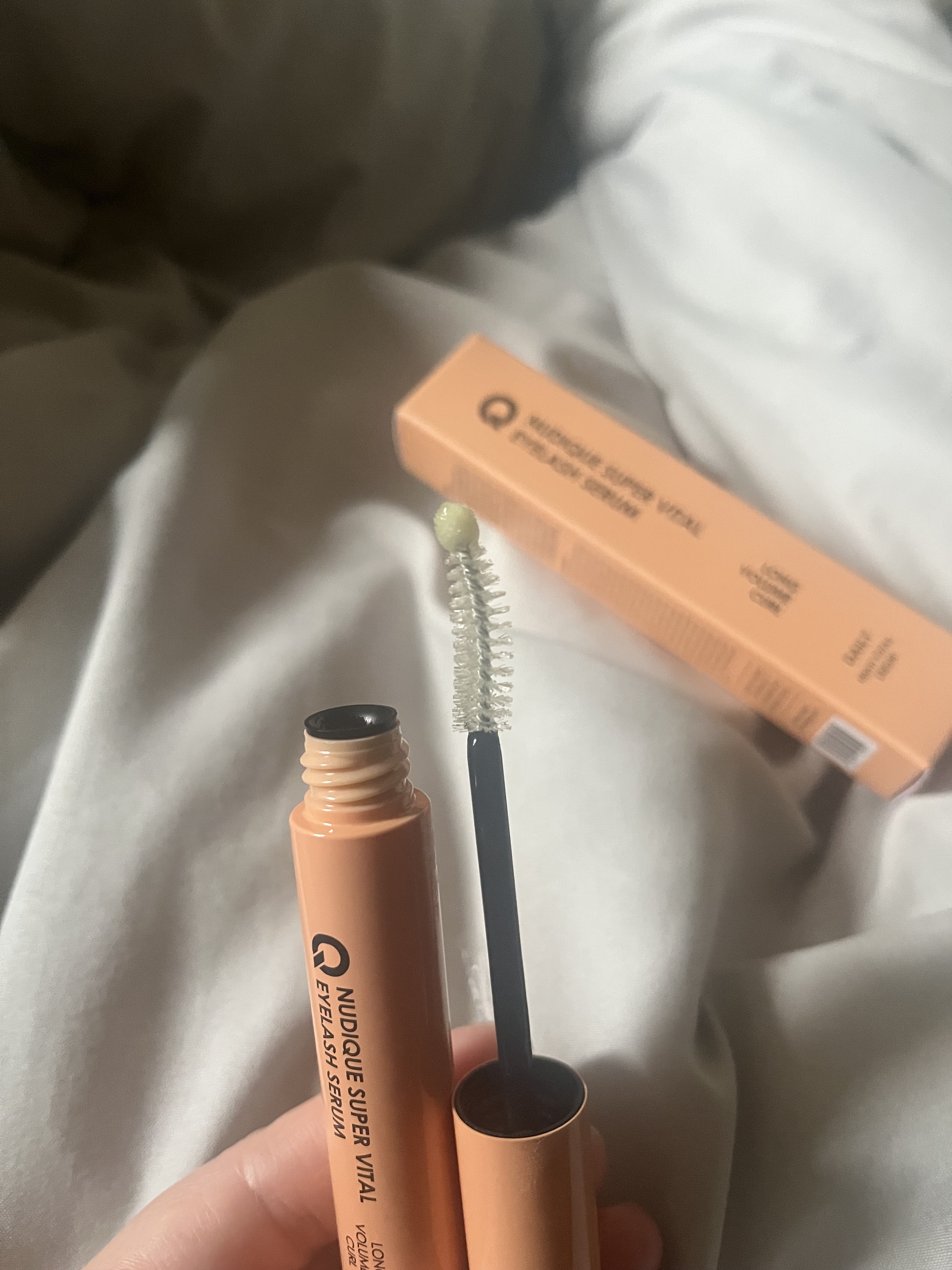 スーパーバイタルアイラッシュセラム/NUDIQUE/まつげ美容液を使ったクチコミ（2枚目）