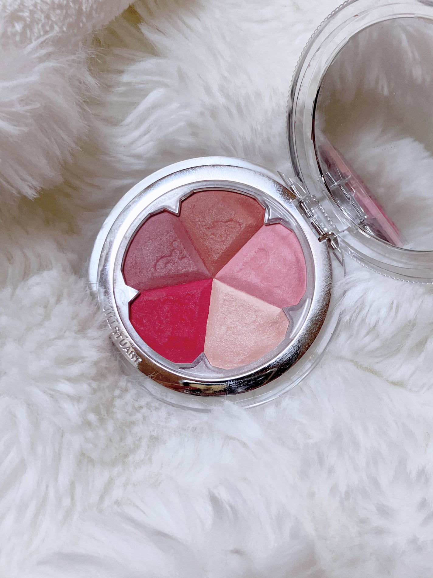 ジルスチュアート ブルーム ミックスブラッシュ コンパクト/JILL STUART/パウダーチークを使ったクチコミ(1枚目)