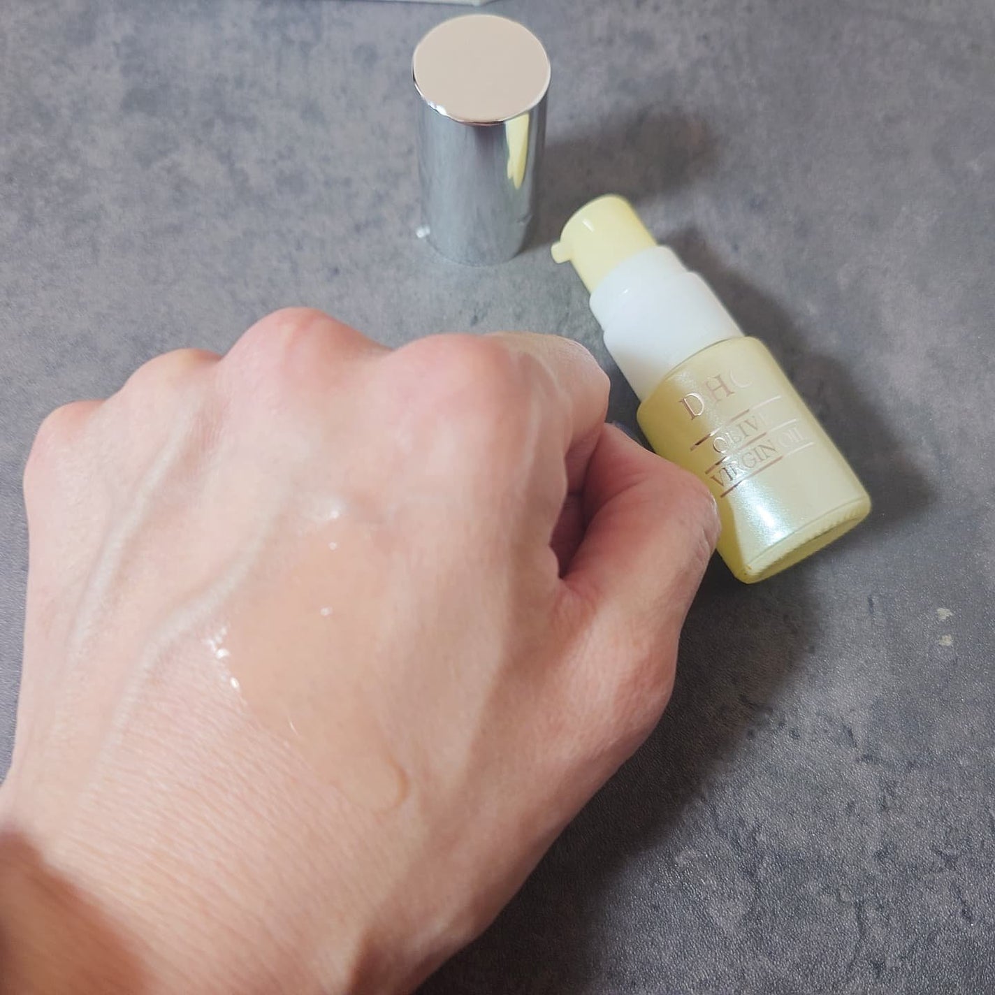 manganese on LIPS 「*DHCオリーブバージンオイルDHCのロングセラー商品全身に使..」(3枚目)