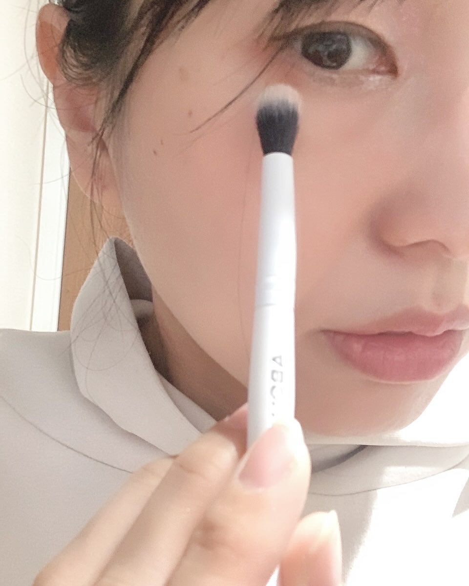 469maki on LIPS 「2/28発売✨ABOUTTONEリターントゥベーシックアイシャ..」(3枚目)