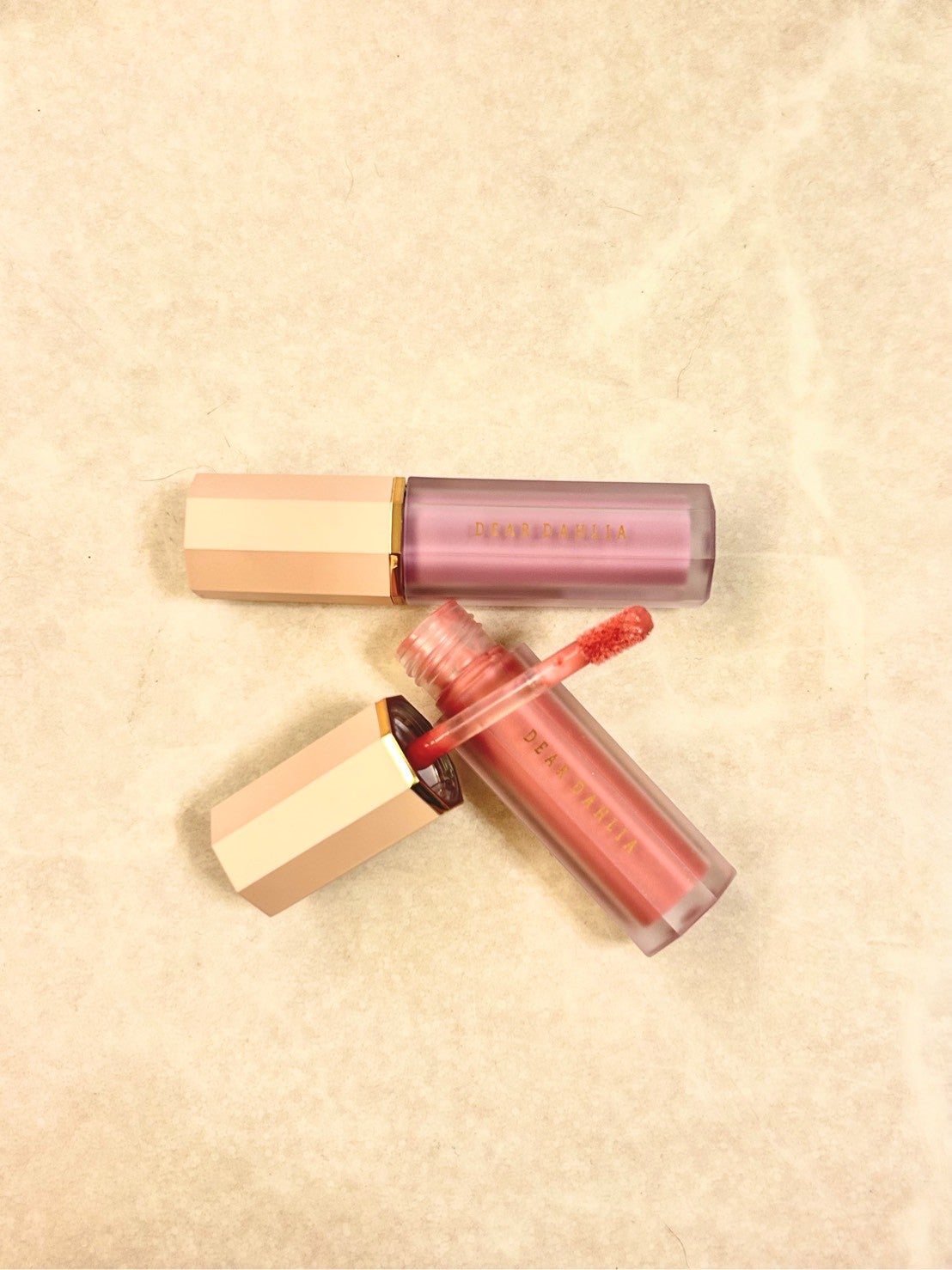 ペタルドロップリキッドブラッシャー/DEAR DAHLIA/リキッドチークを使ったクチコミ(1枚目)