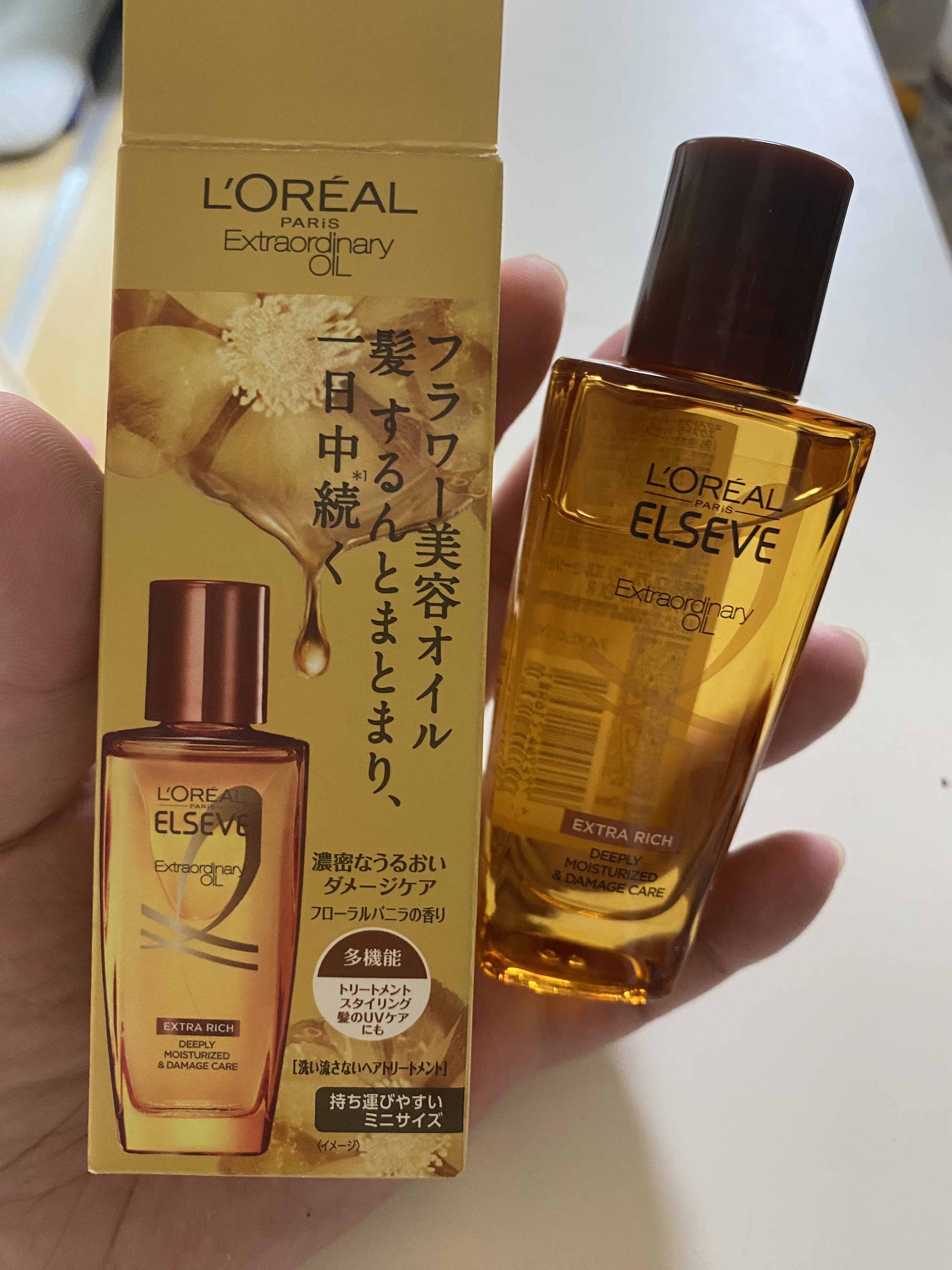 エルセーヴ エクストラオーディナリー オイル リッチフィニッシュ/ロレアル パリ/ヘアオイルを使ったクチコミ（1枚目）