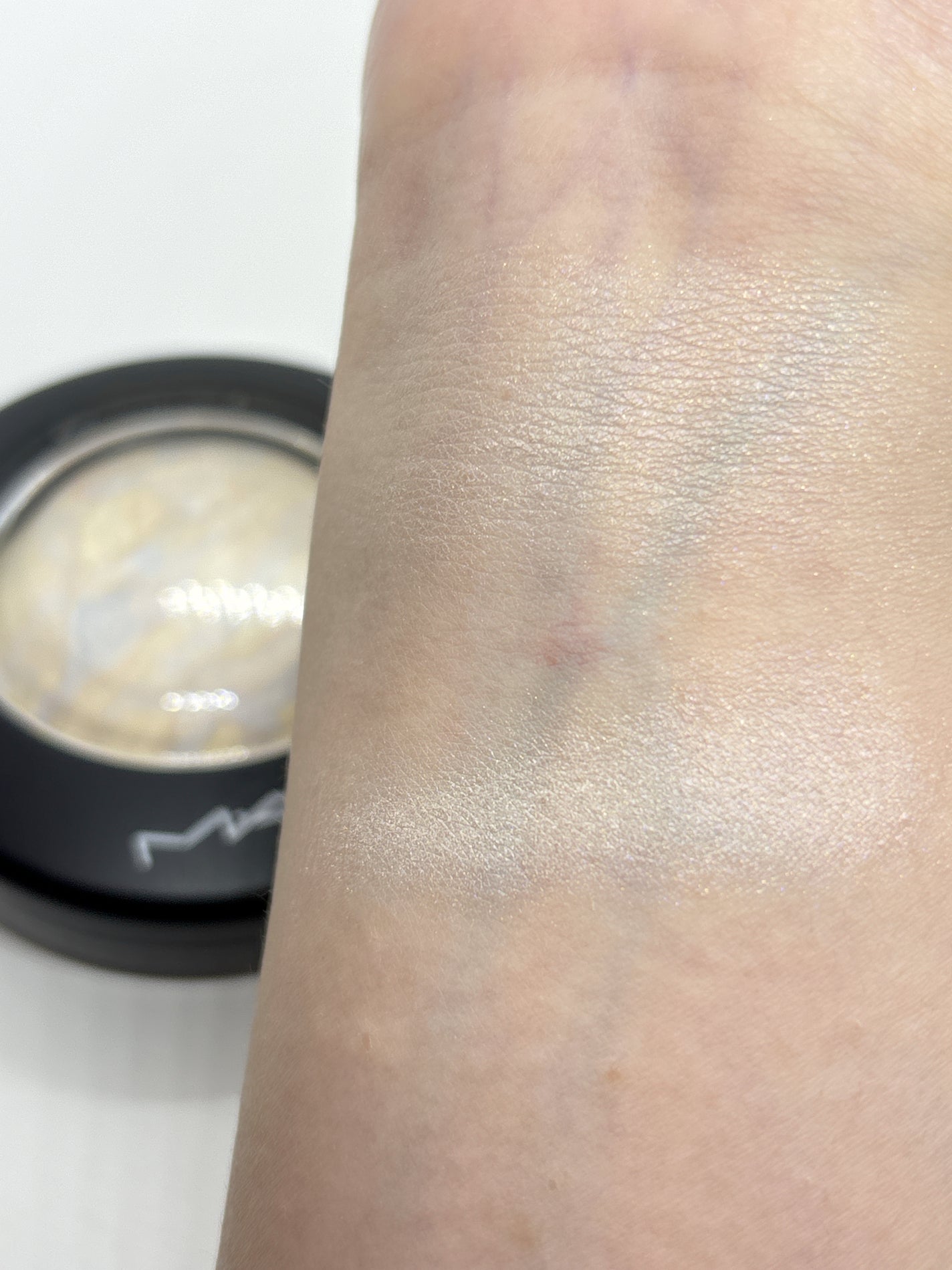 M·A·C ミネラライズ スキンフィニッシュ/M・A・C/パウダーハイライトを使ったクチコミ(3枚目)