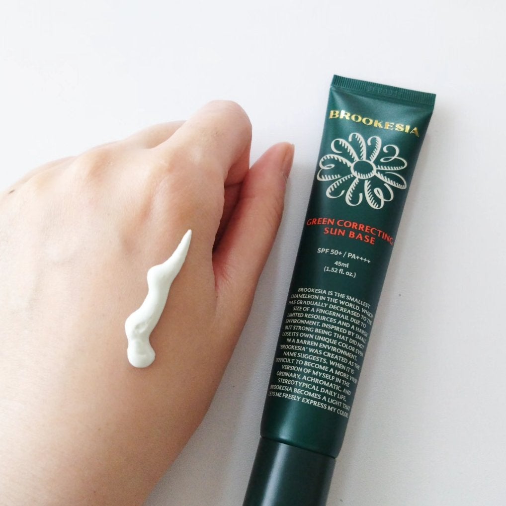 グリーンコレックティングサンベース/BROOKESIA/日焼け止めクリームを使ったクチコミ(4枚目)
