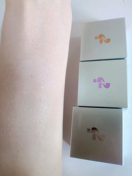 ストロビングフェイスキューブ/TWO SLASH FOUR/ハイライトを使ったクチコミ(5枚目)