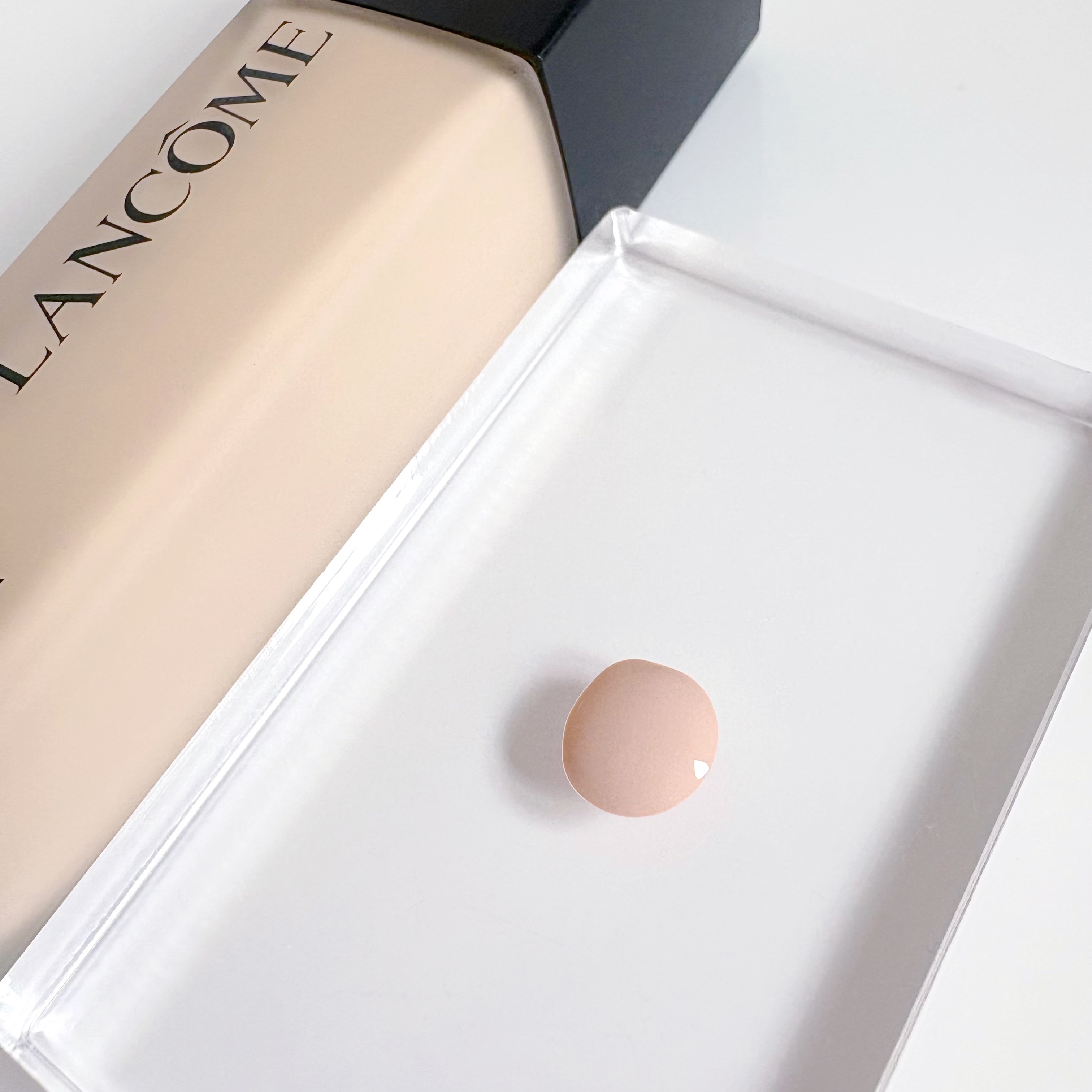 タンイドル ウルトラ ウェア リキッド N/LANCOME/リキッドファンデーションを使ったクチコミ（2枚目）