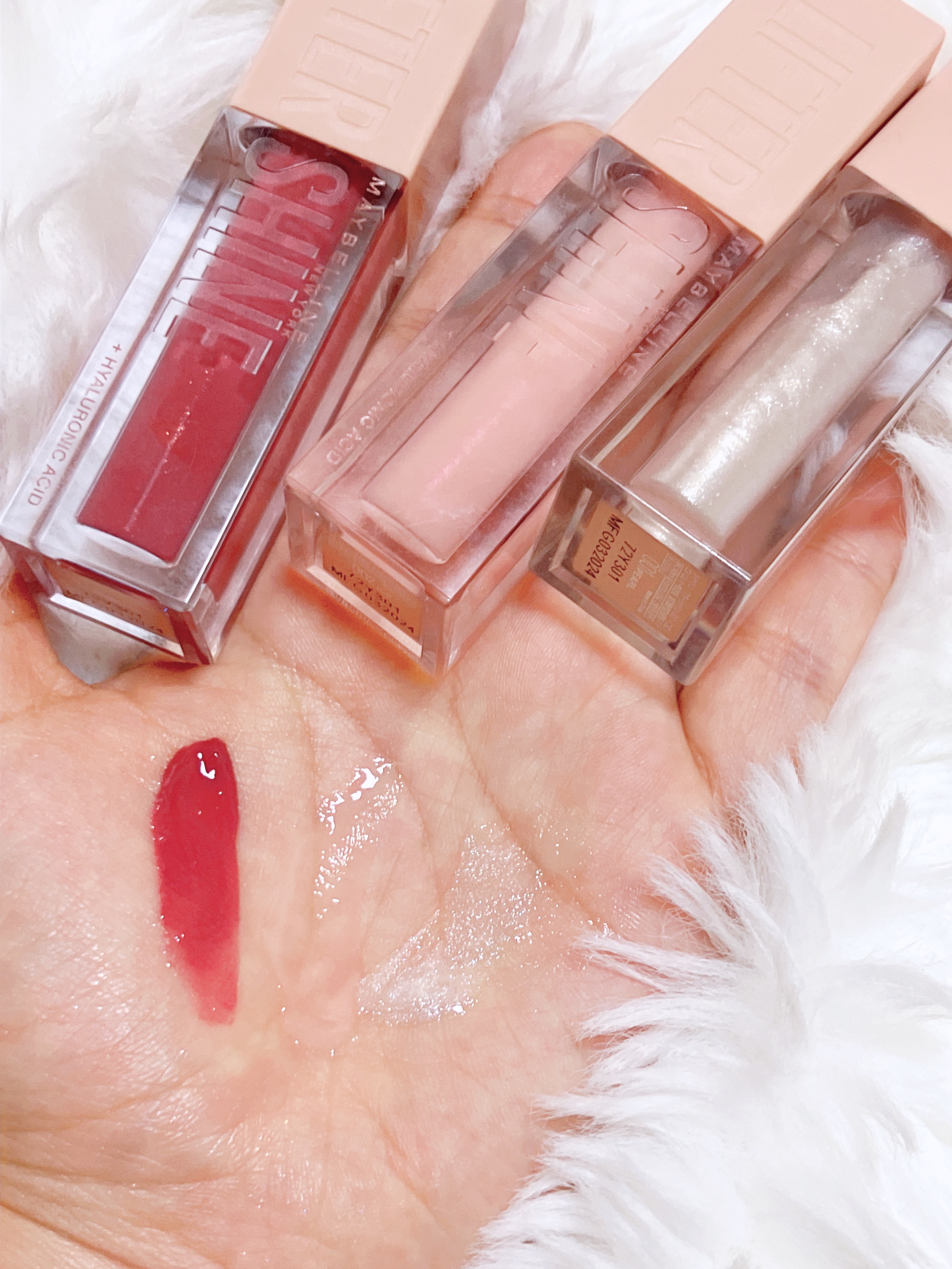 リフターシャイン 001 アイシーパール/MAYBELLINE NEW YORK/リップグロスを使ったクチコミ（1枚目）