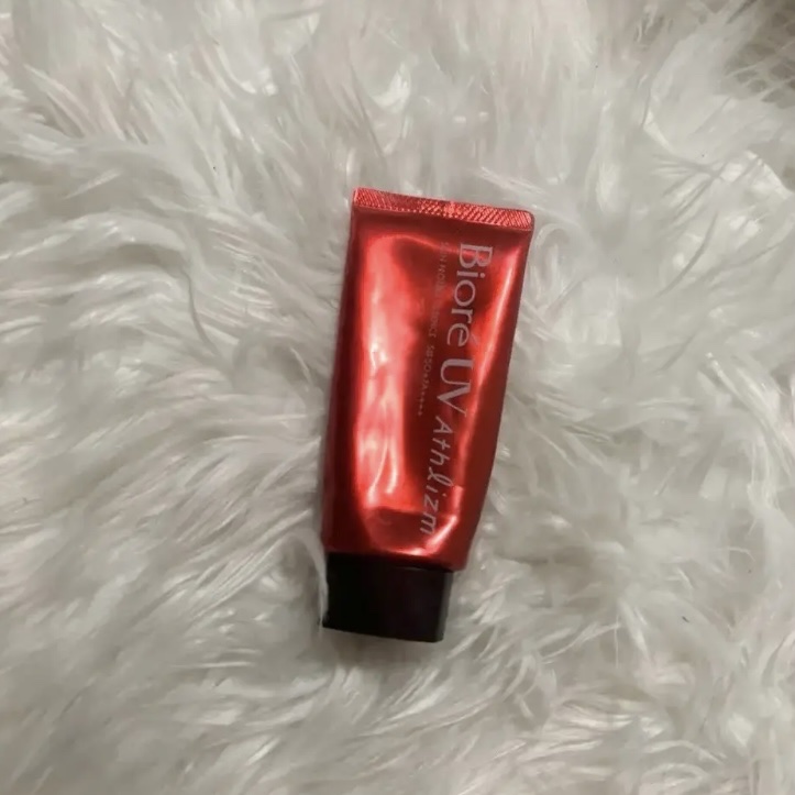 UV  アスリズム　スキンプロテクトエッセンス/ビオレ/日焼け止めローションを使ったクチコミ（1枚目）