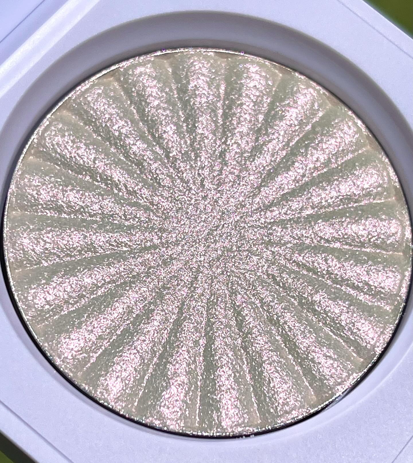 OFRA mini Highlighter/Ofra Cosmetics/パウダーハイライトを使ったクチコミ（3枚目）