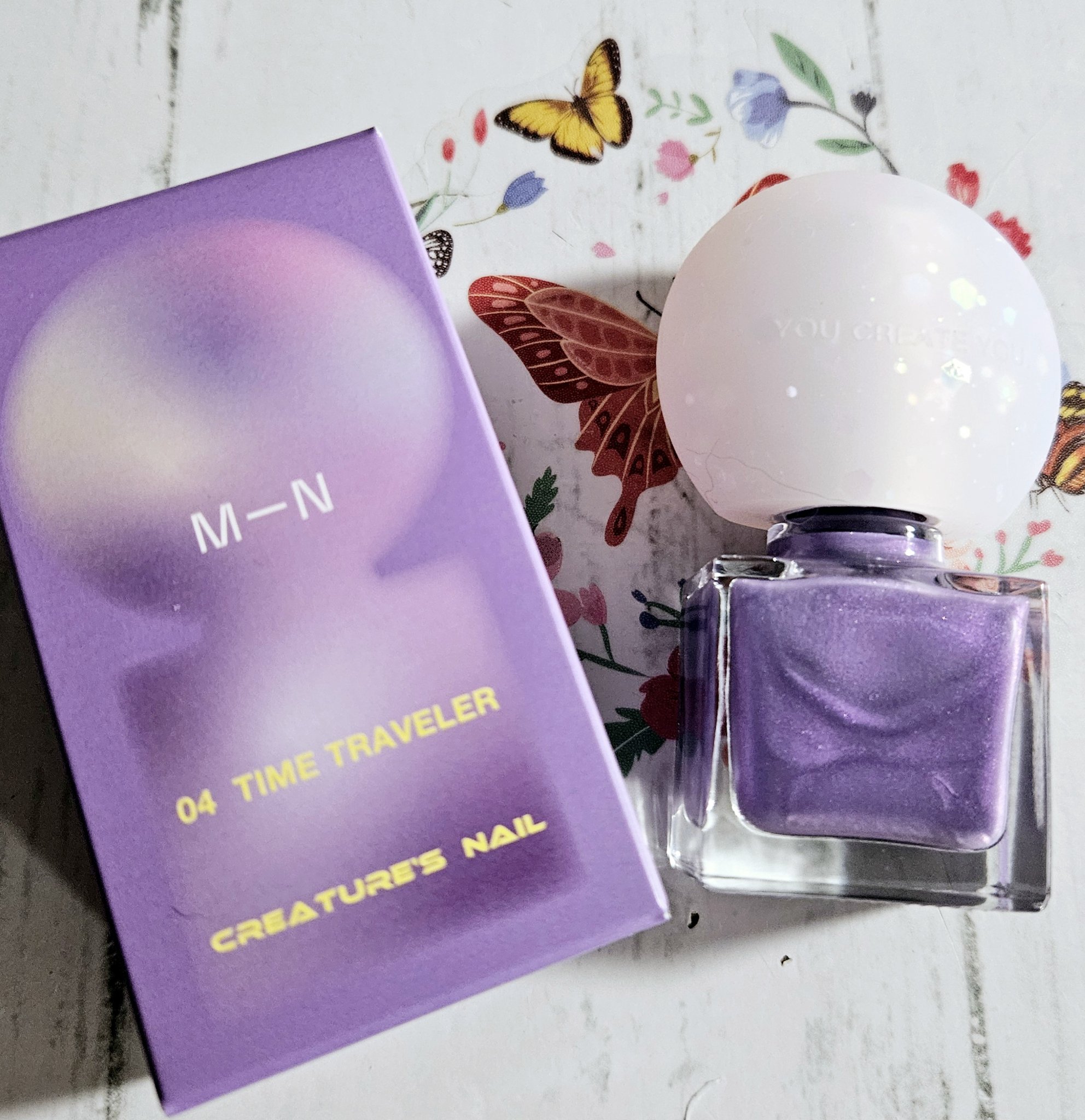 クリーチャーズネイル 04 TIME TRAVELER/MN/マニキュアを使ったクチコミ（1枚目）