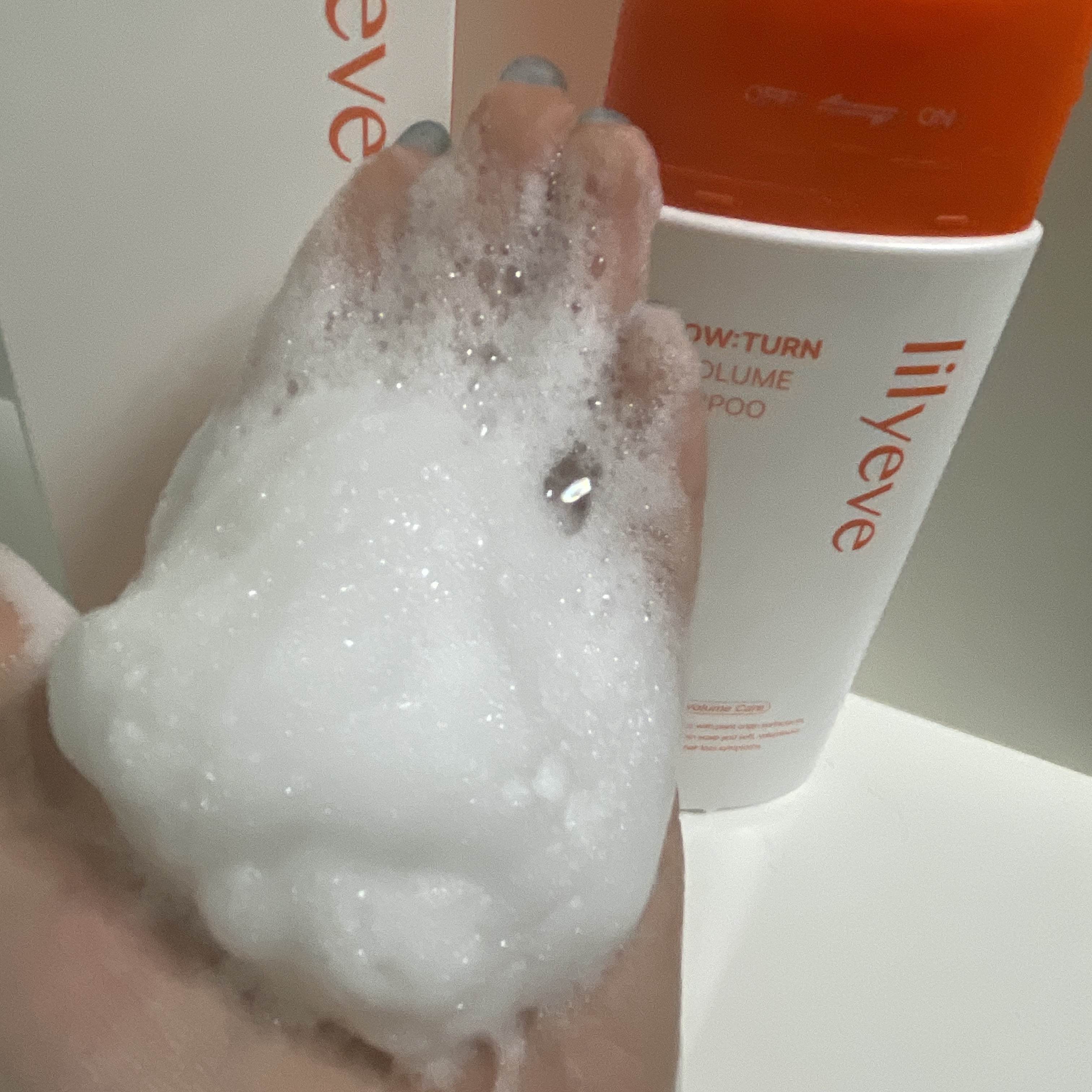 グローターン 3Dボリュームシャンプー/リリーイブ/市販シャンプーを使ったクチコミ（3枚目）