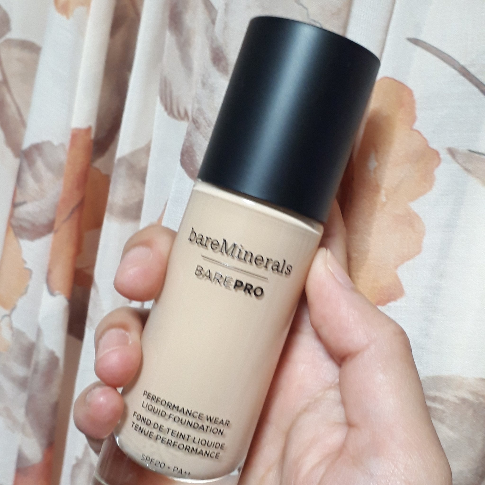 ベアプロ リキッド ファンデーション/bareMinerals/リキッドファンデーションを使ったクチコミ（1枚目）