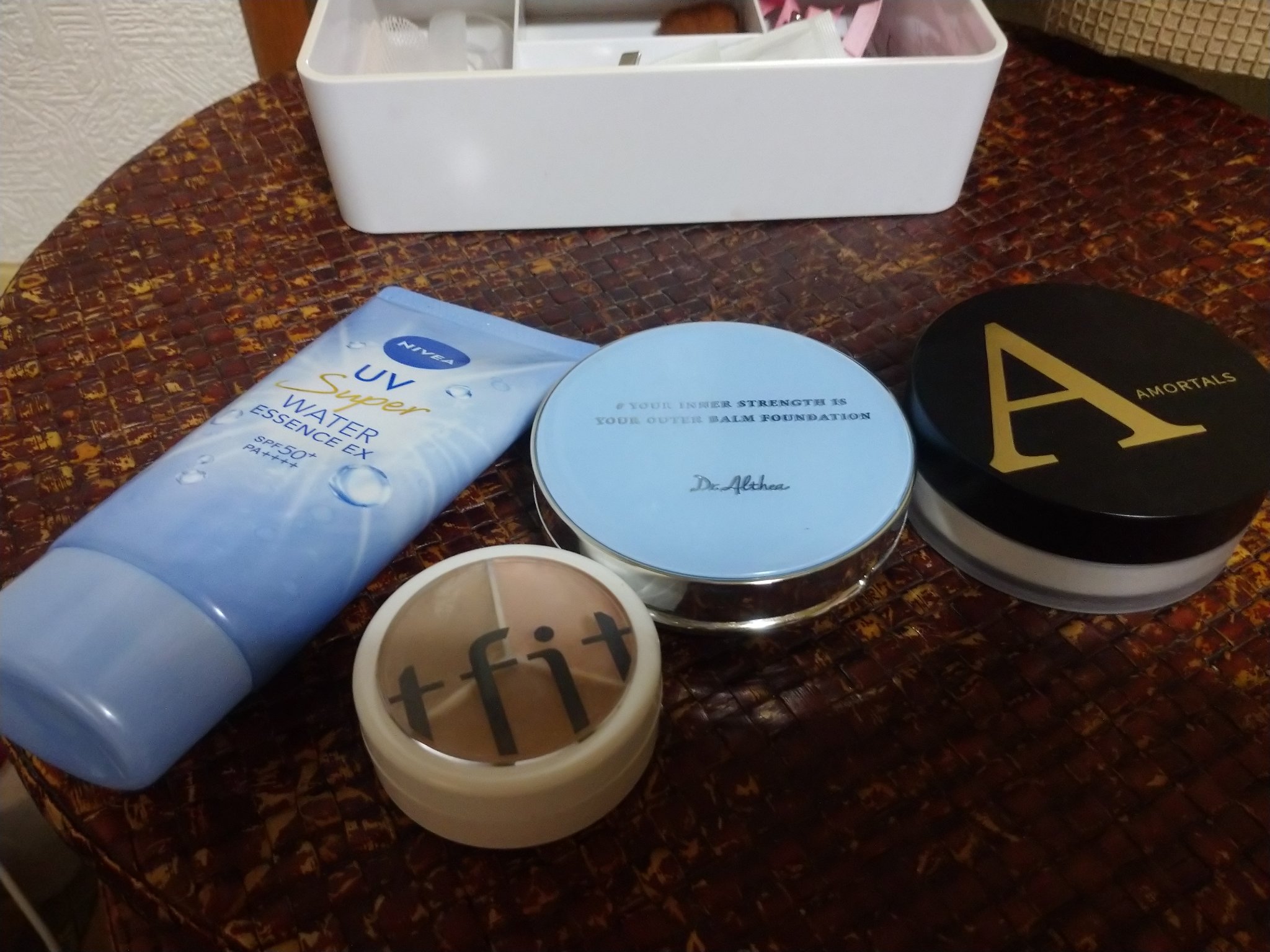 スキニーリッチシャドウ/excel/アイシャドウパレットを使ったクチコミ（1枚目）