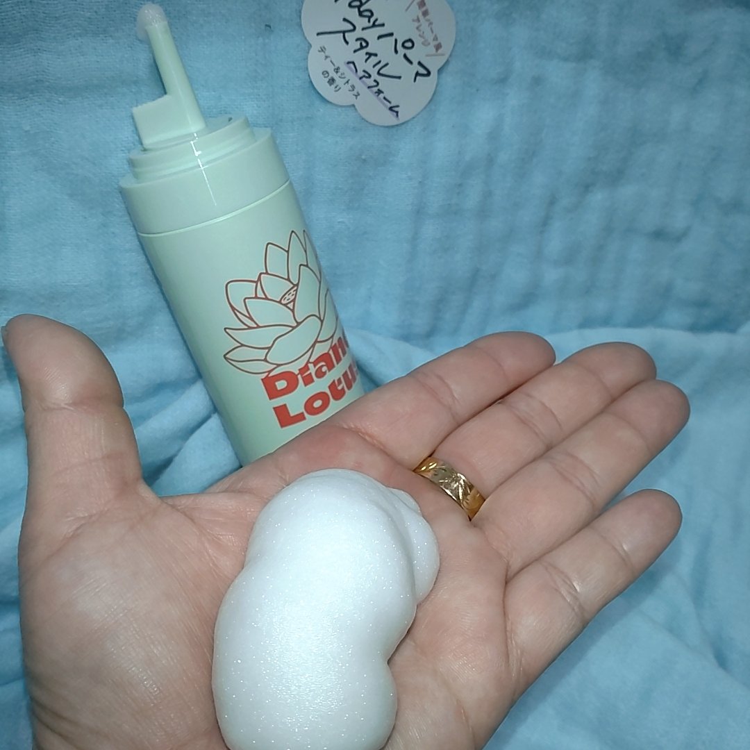 ロータス ワンデーパーマスタイル ヘアフォーム ティー＆シトラスの香り/ダイアン/その他スタイリングを使ったクチコミ（2枚目）