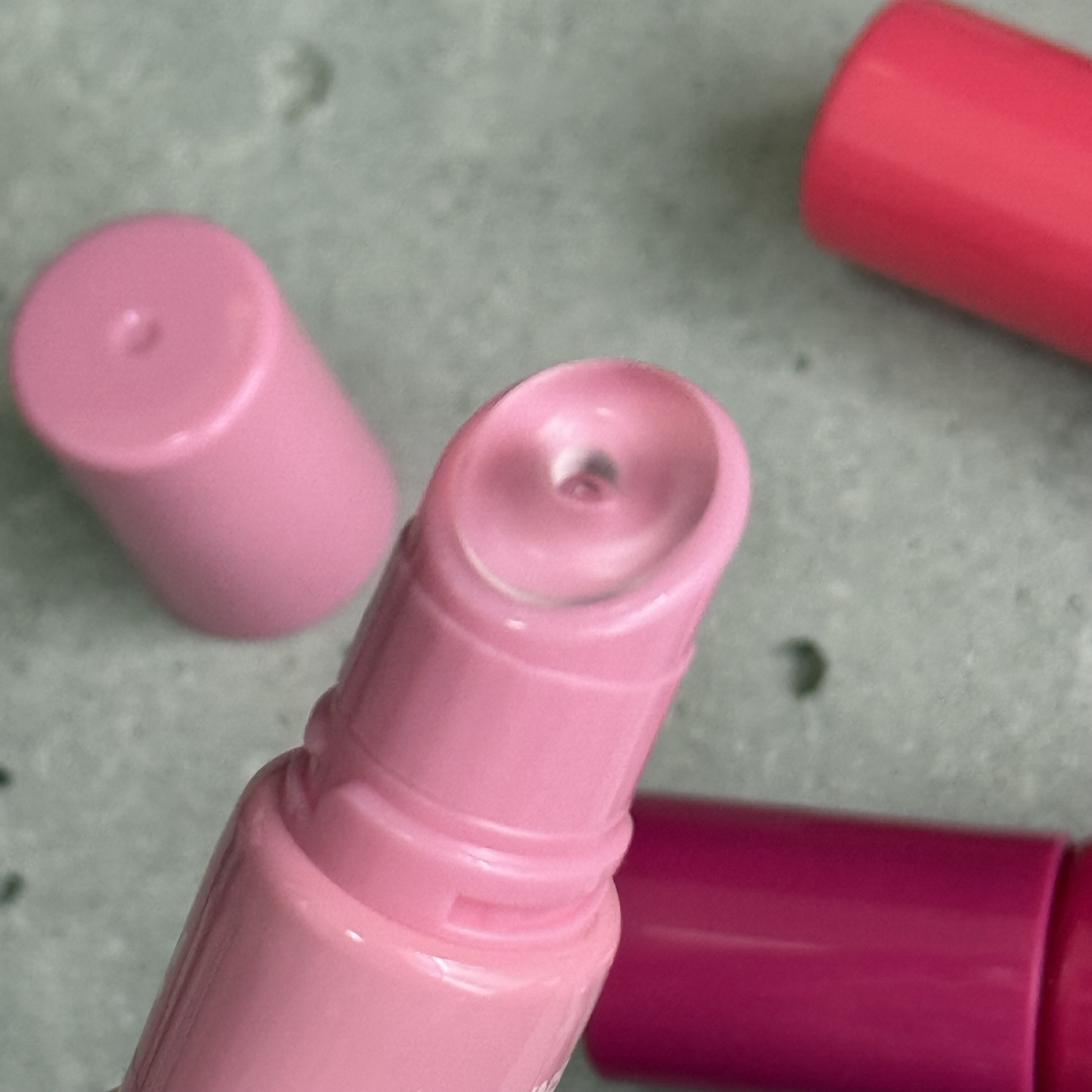 Sunset Dazzle Gloss Balm/unleashia/リップグロスを使ったクチコミ（3枚目）