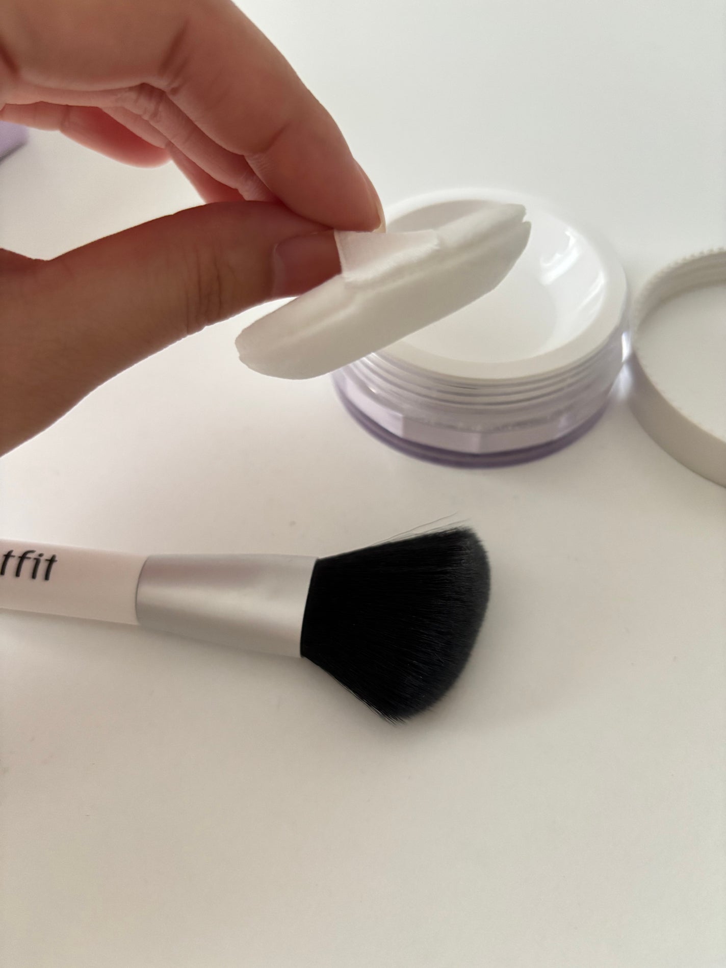 トランスルーセントセットフィニッシングパウダー/TFIT/ルースパウダーを使ったクチコミ(2枚目)
