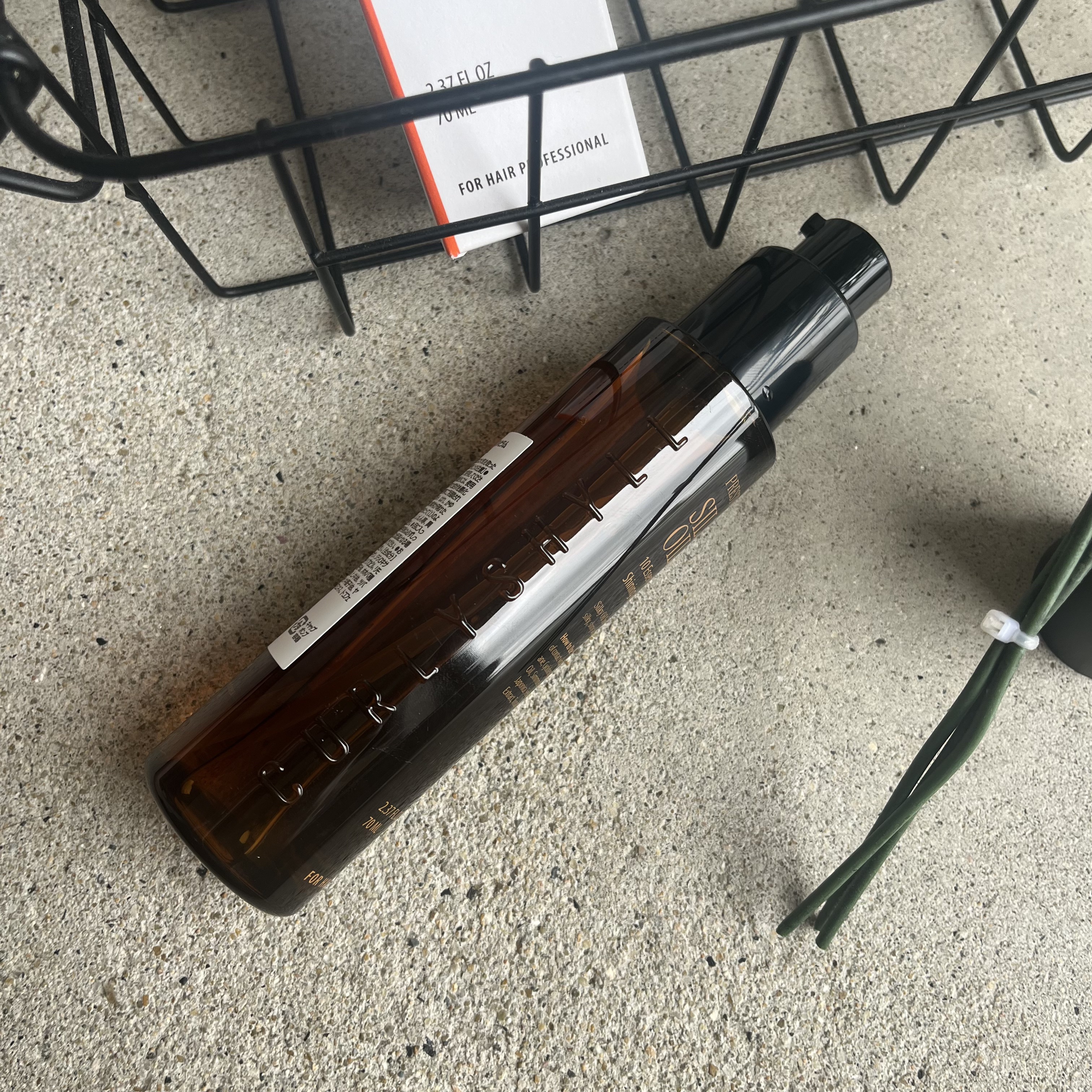 SILKY OIL SERUM/CULRY SHYLL/ヘアオイルを使ったクチコミ（3枚目）